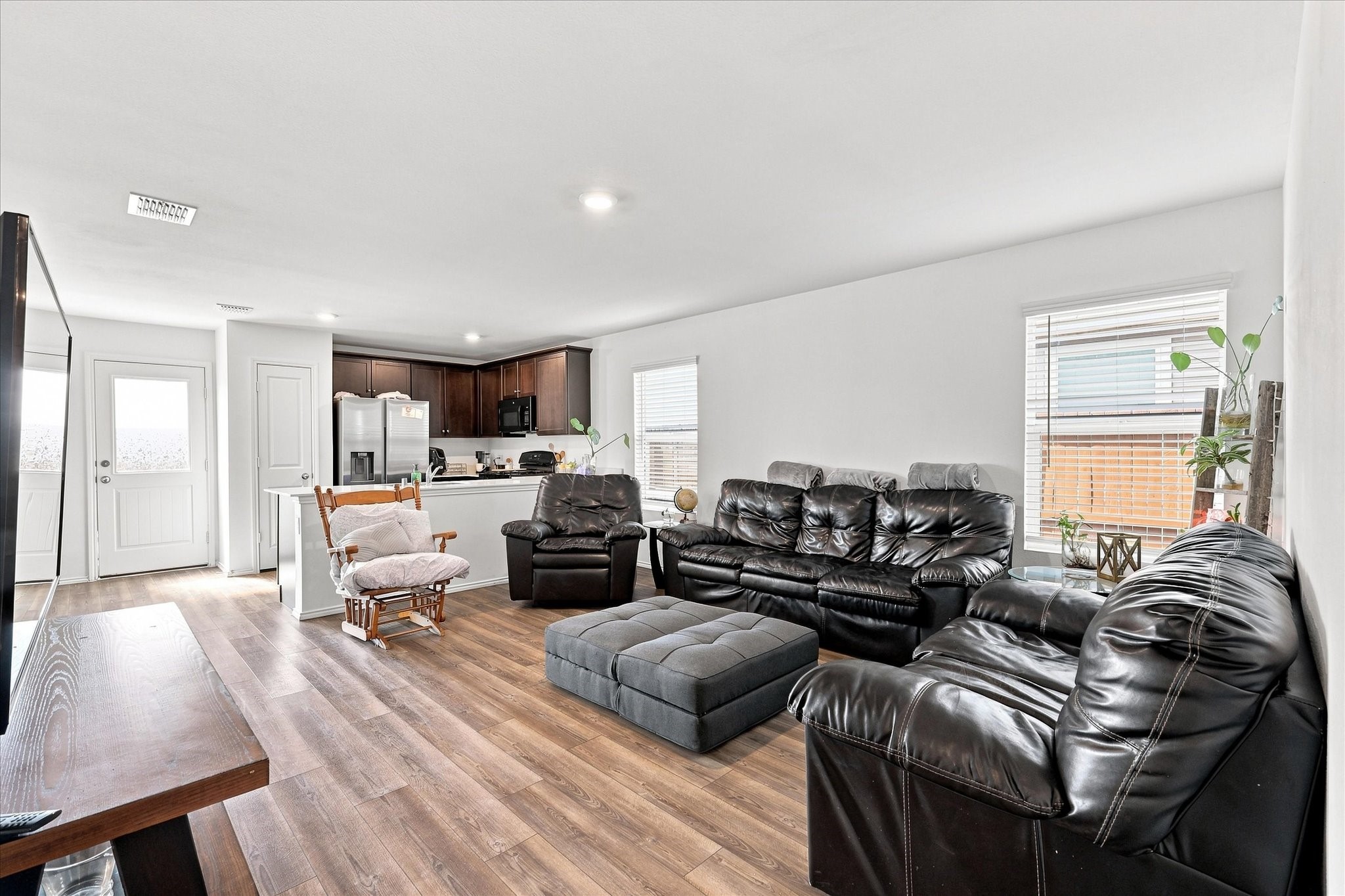 3948 Surrey Drive