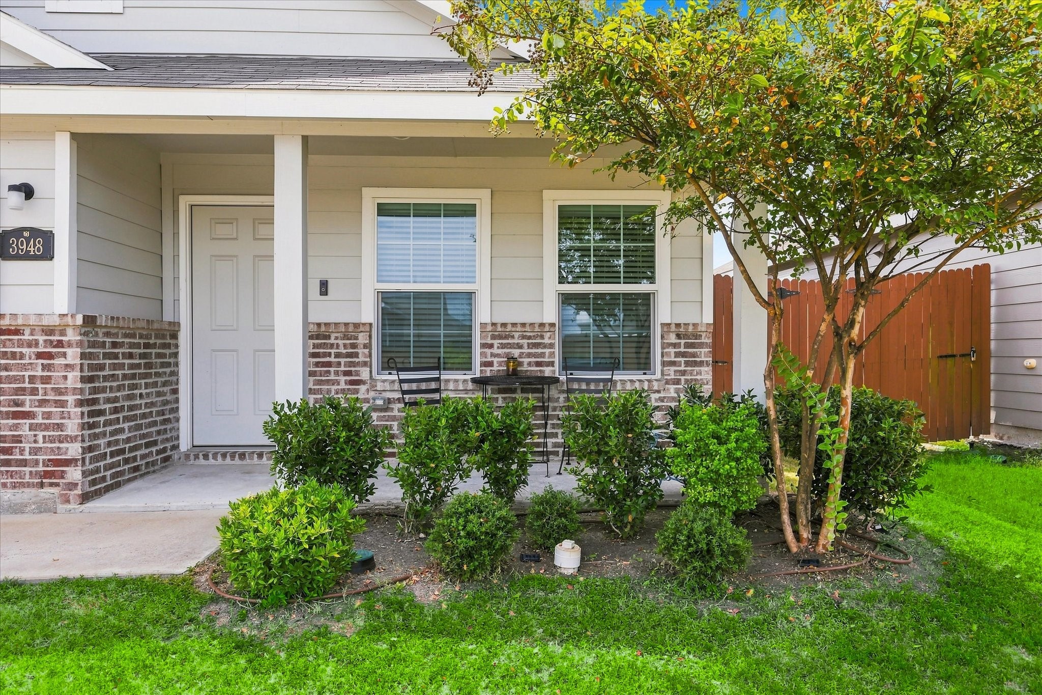 3948 Surrey Drive