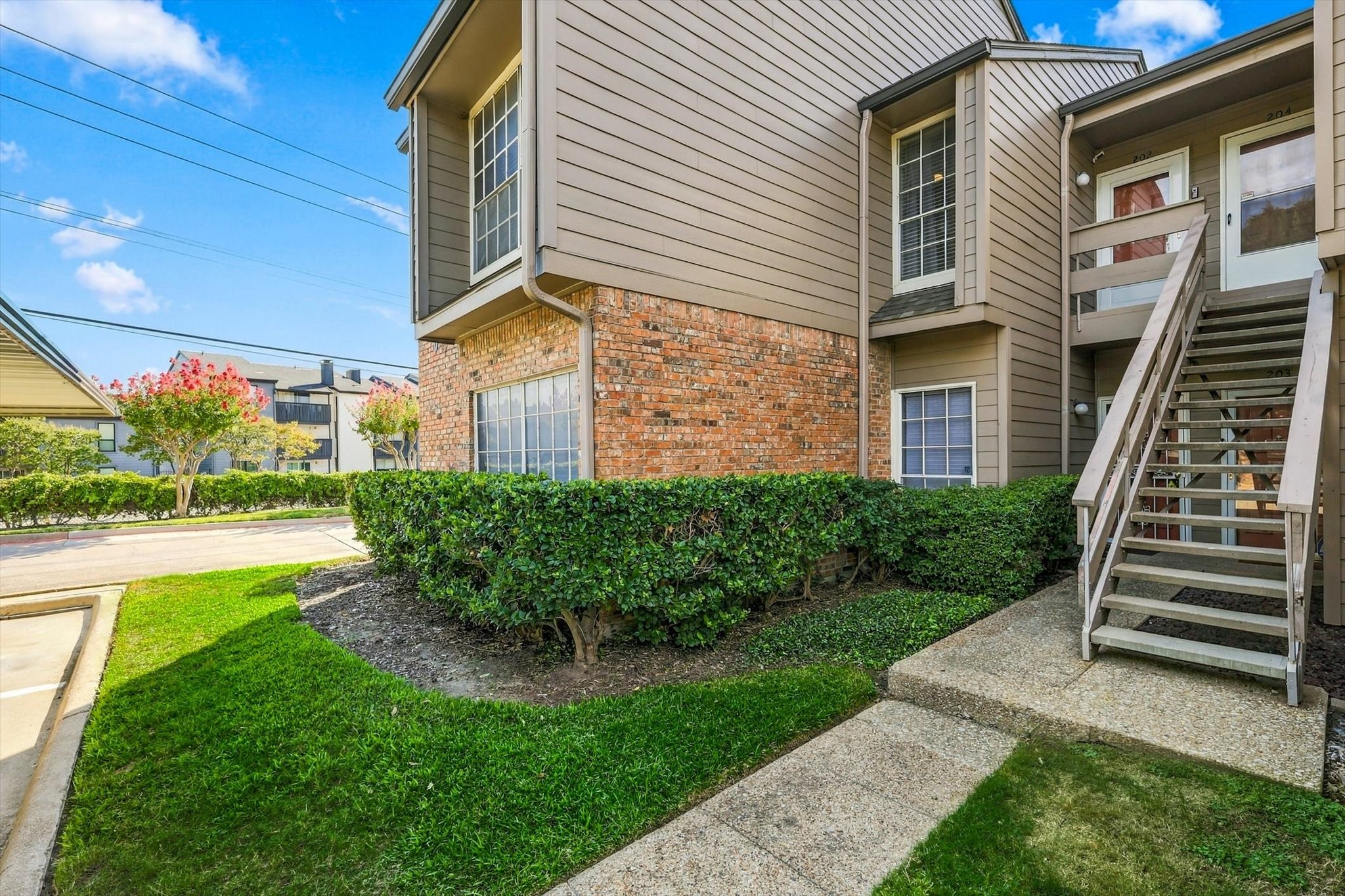 9801 Royal Lane 202