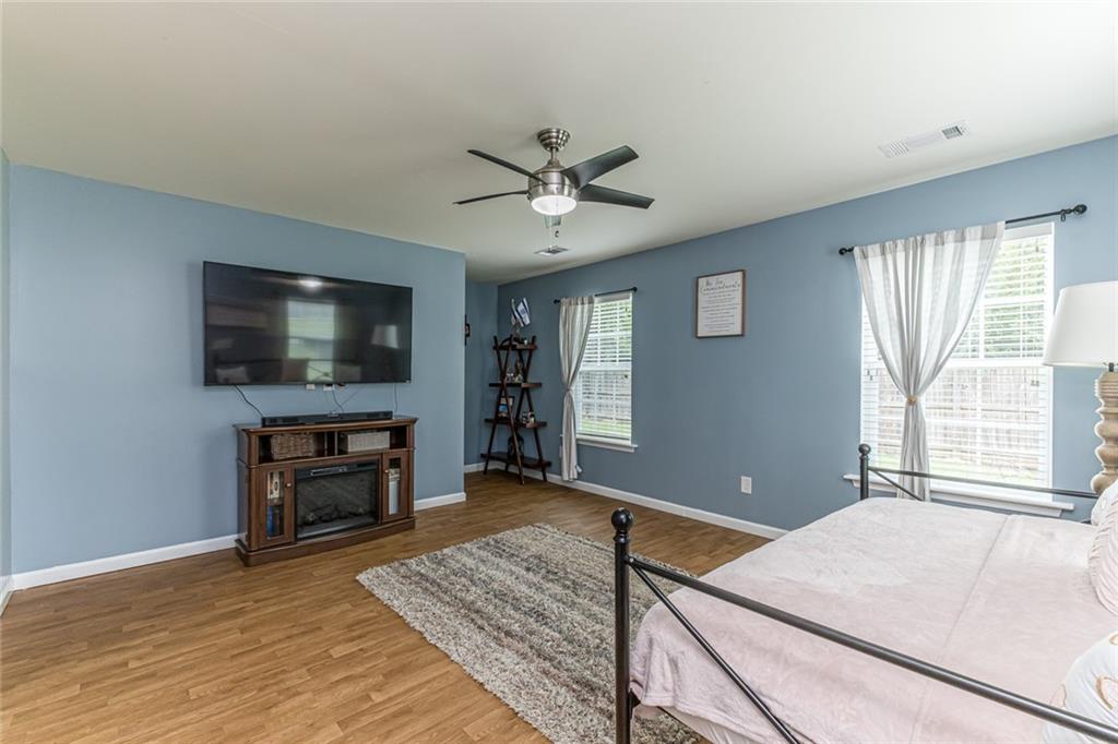 6160 Leigh Lane