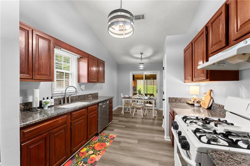 929 RIVER ROCK Drive