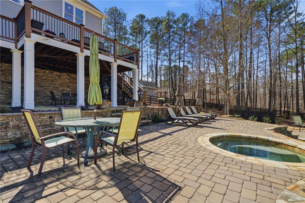 140 Woodmont Court