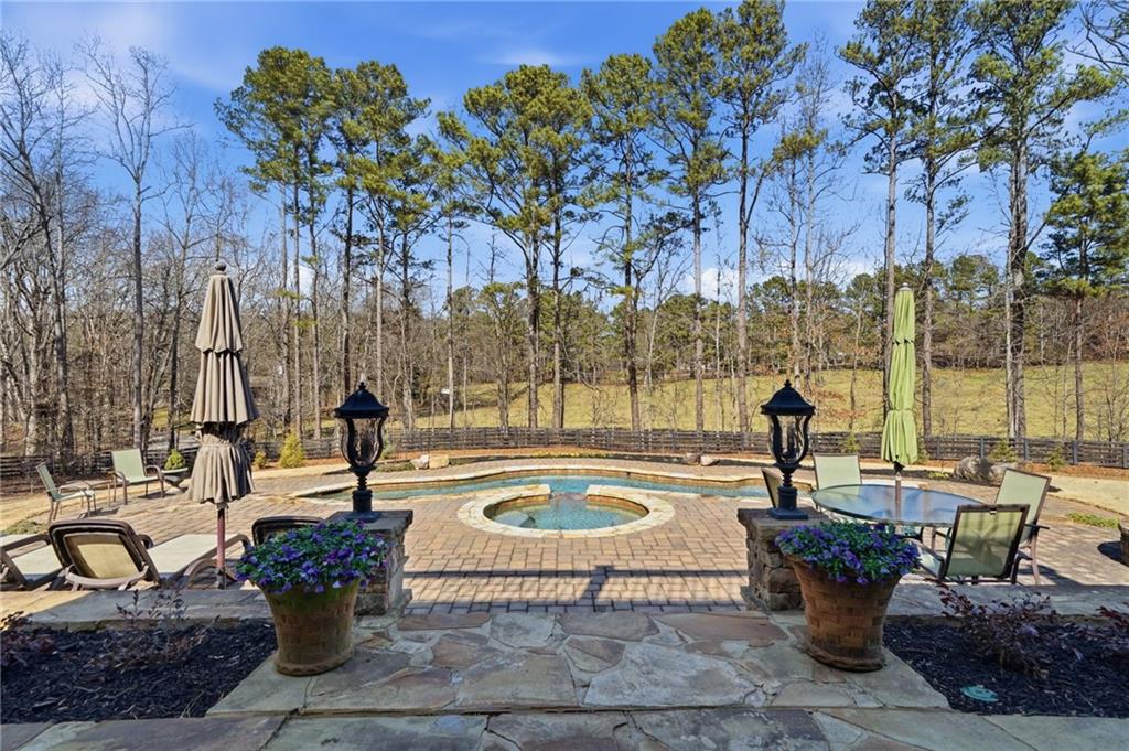 140 Woodmont Court