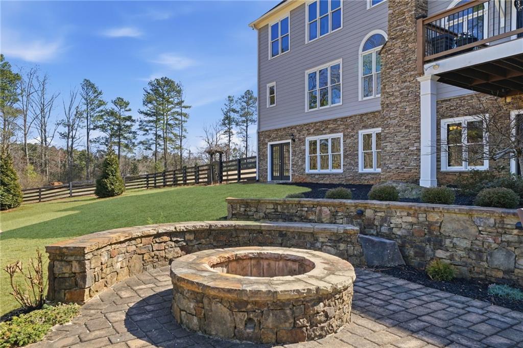 140 Woodmont Court