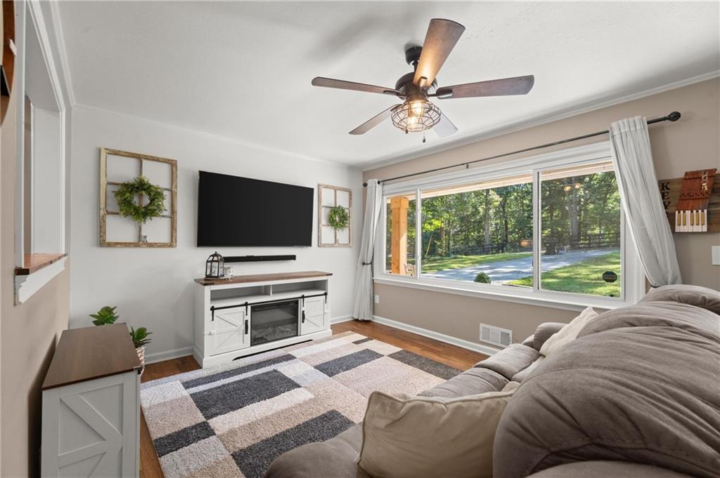 143 Mountainview Circle