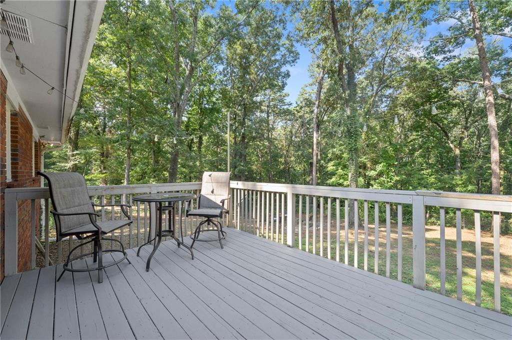 143 Mountainview Circle