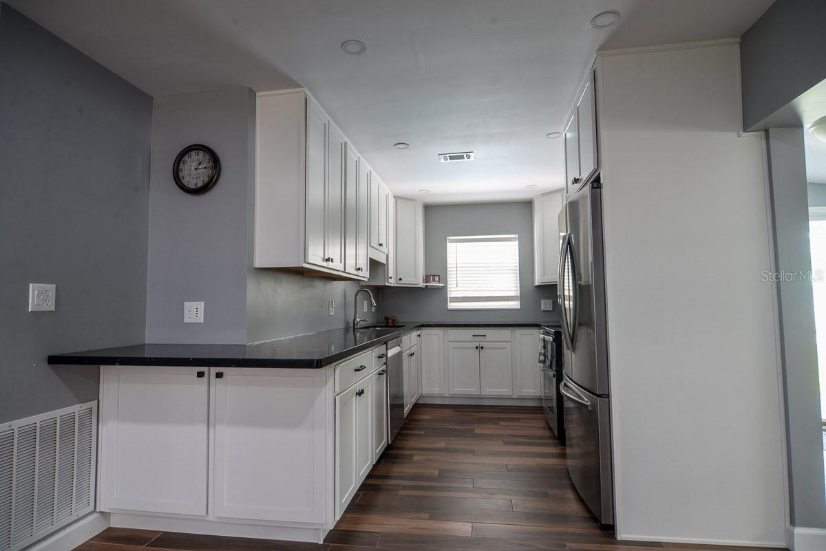 103 DELLWOOD DR