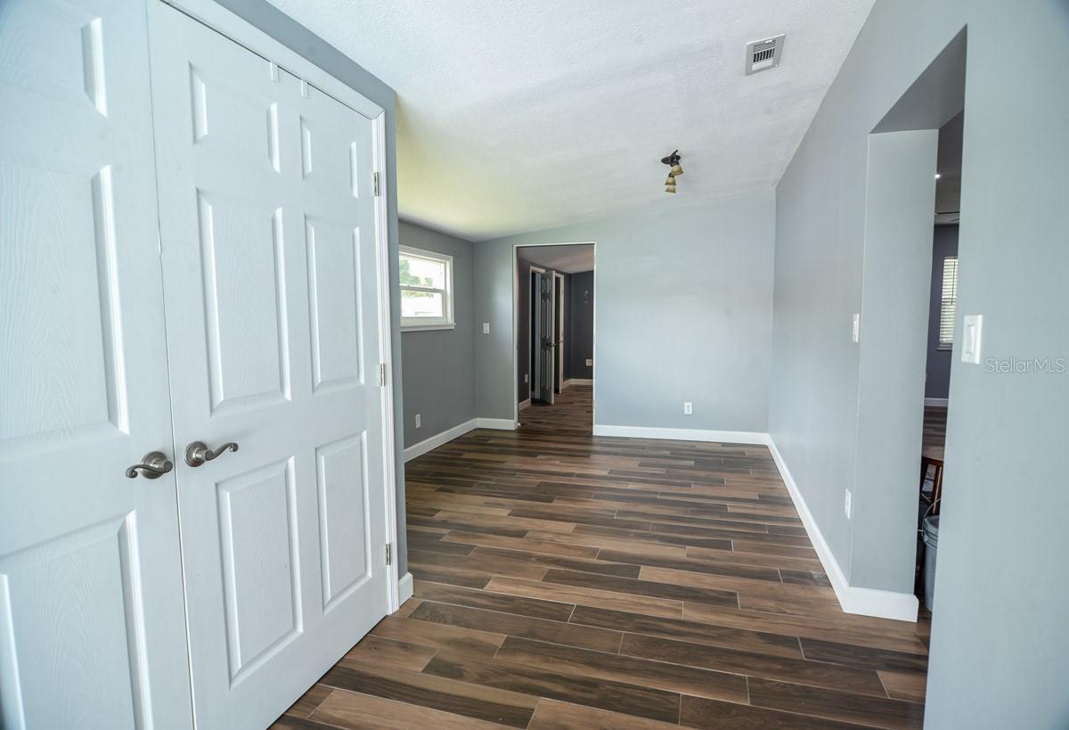 103 DELLWOOD DR