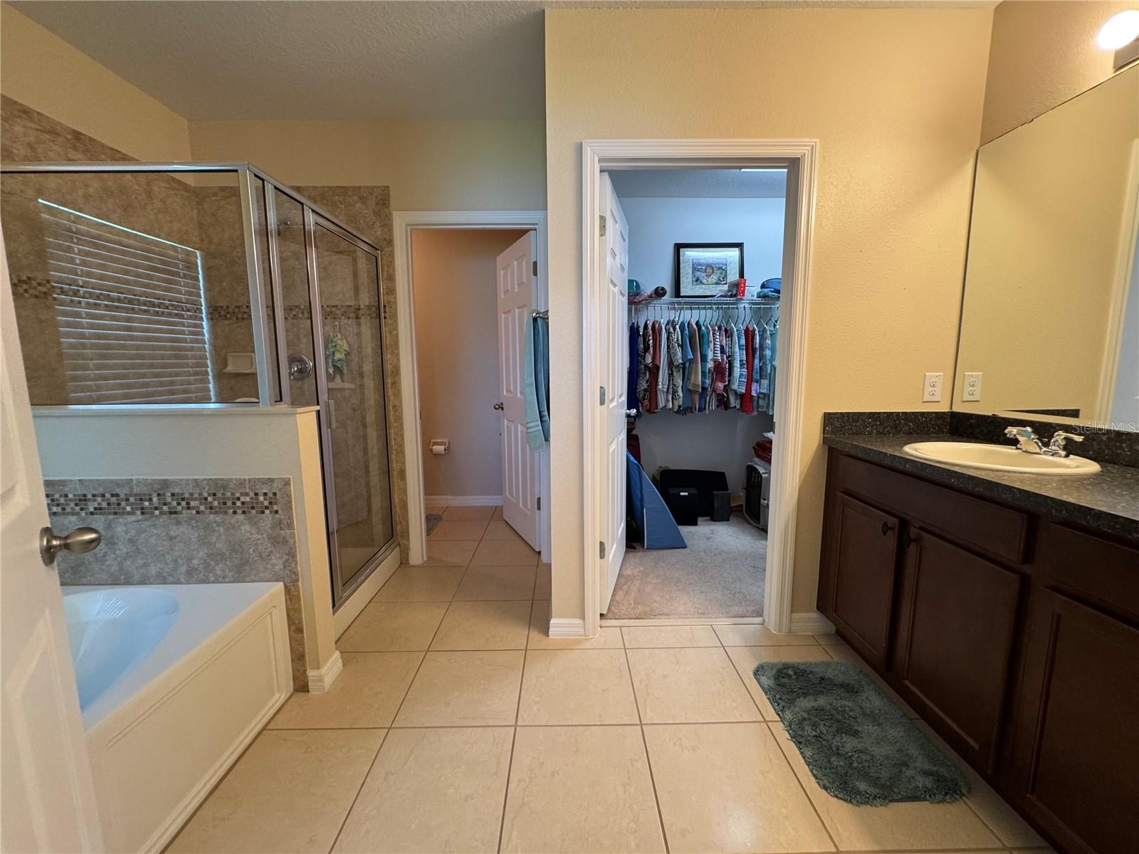 3711 BRIARWOOD ESTATES CIR