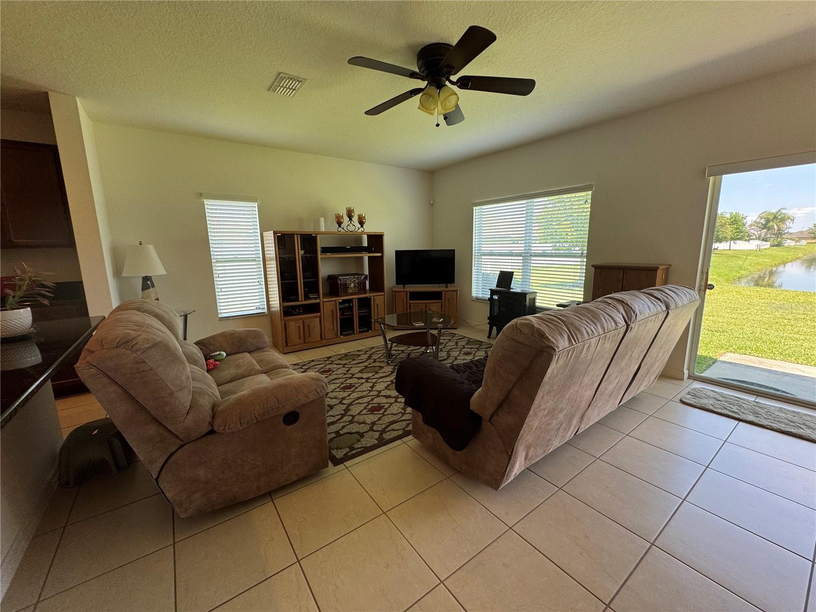 3711 BRIARWOOD ESTATES CIR