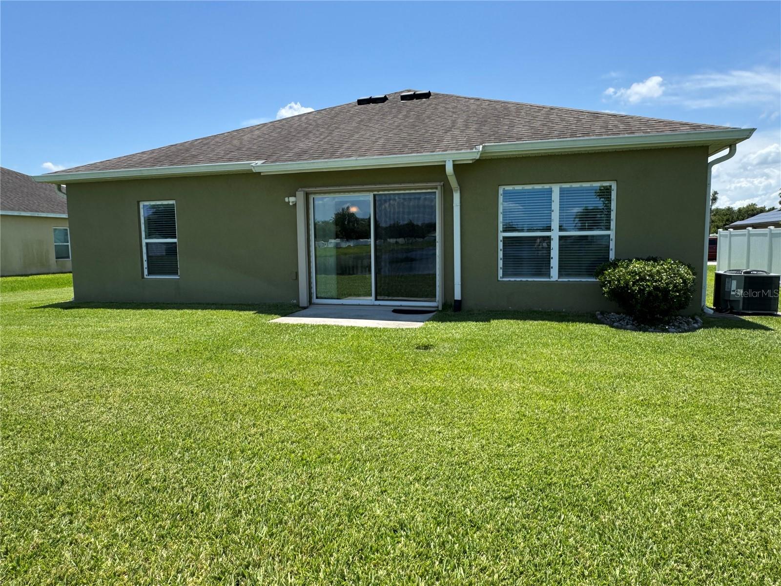 3711 BRIARWOOD ESTATES CIR