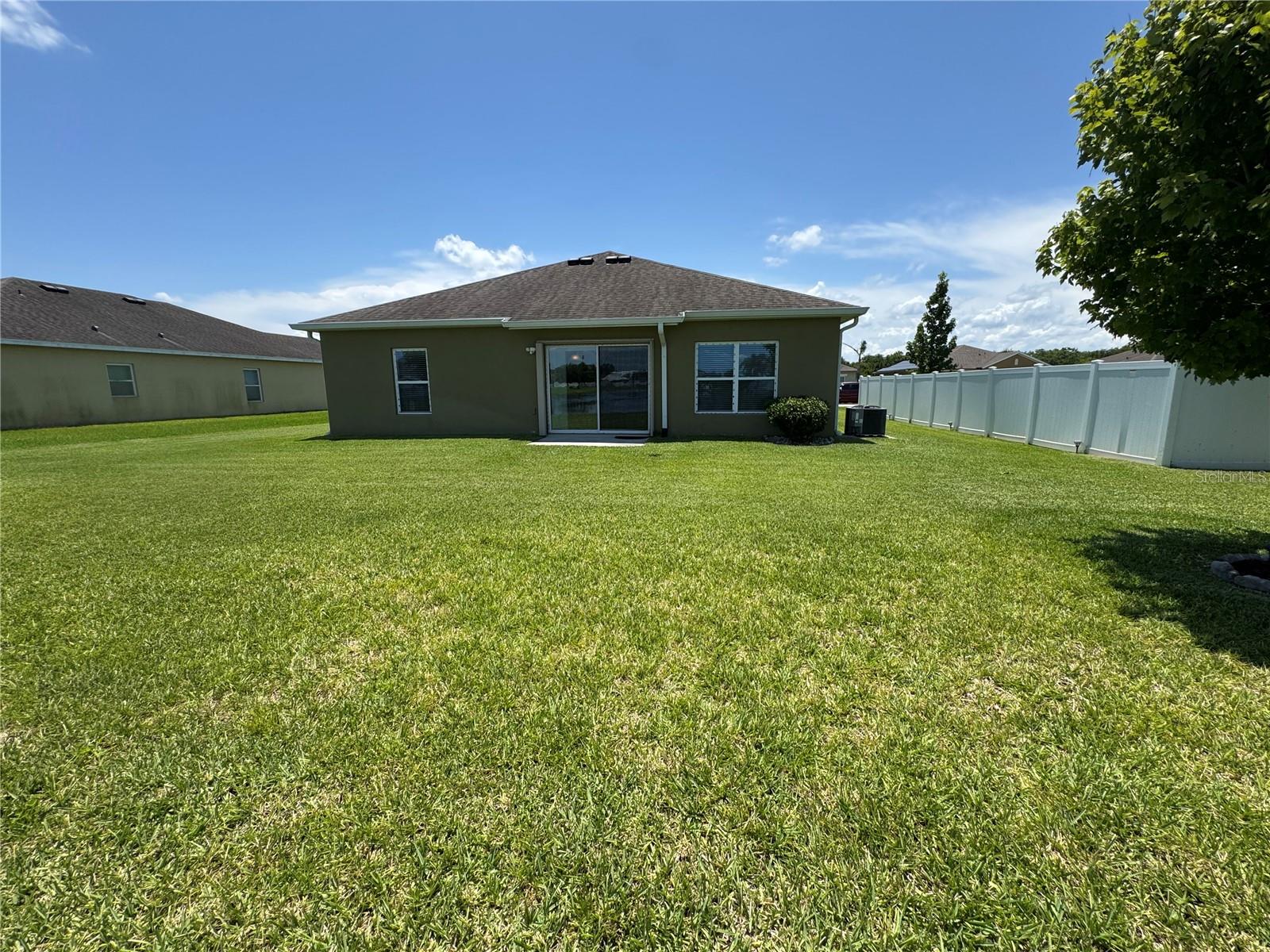 3711 BRIARWOOD ESTATES CIR