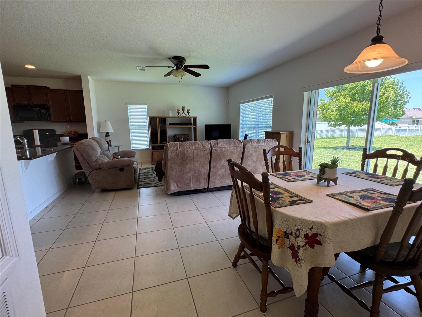 3711 BRIARWOOD ESTATES CIR
