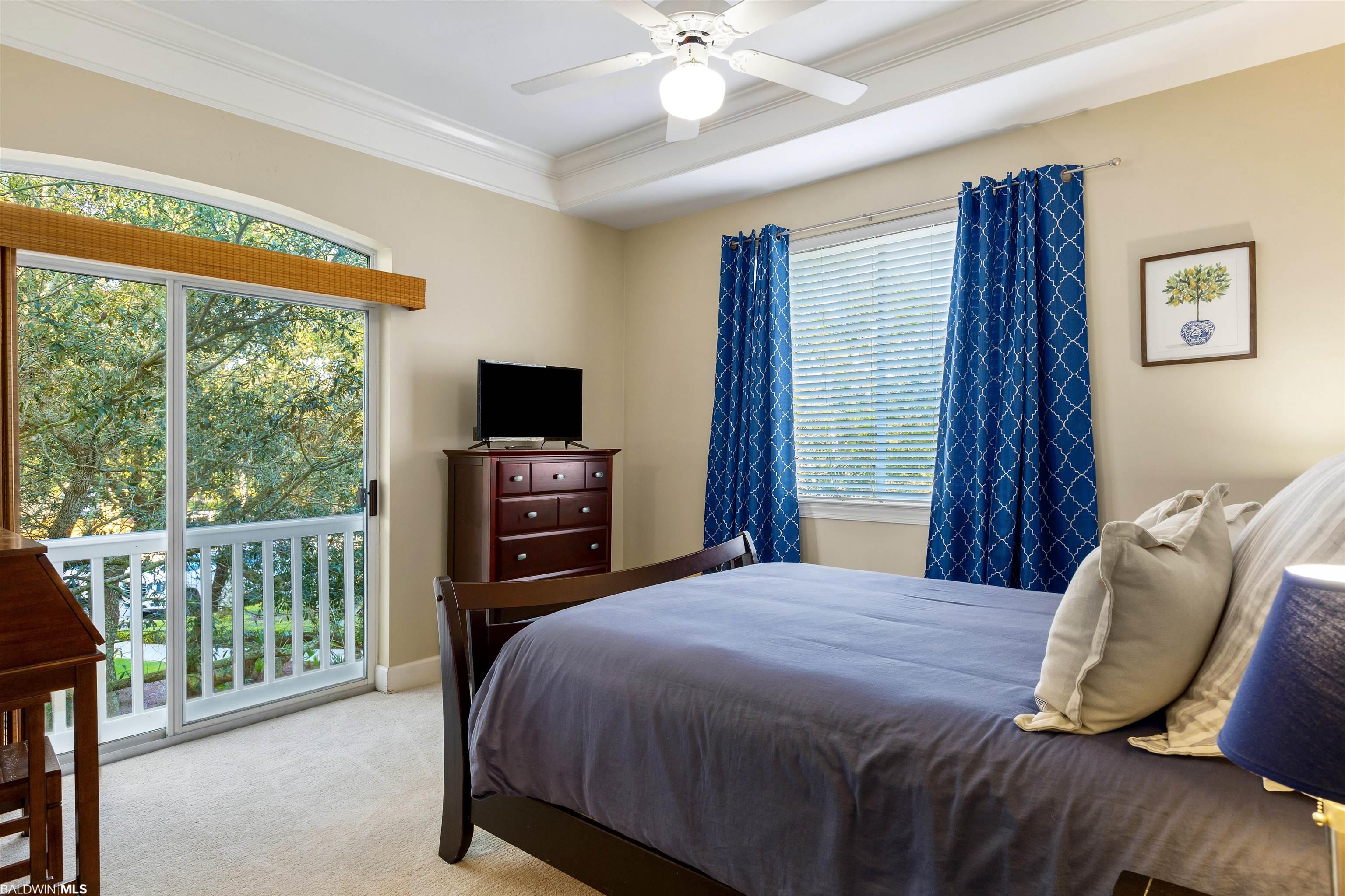 200 Peninsula Boulevard B204