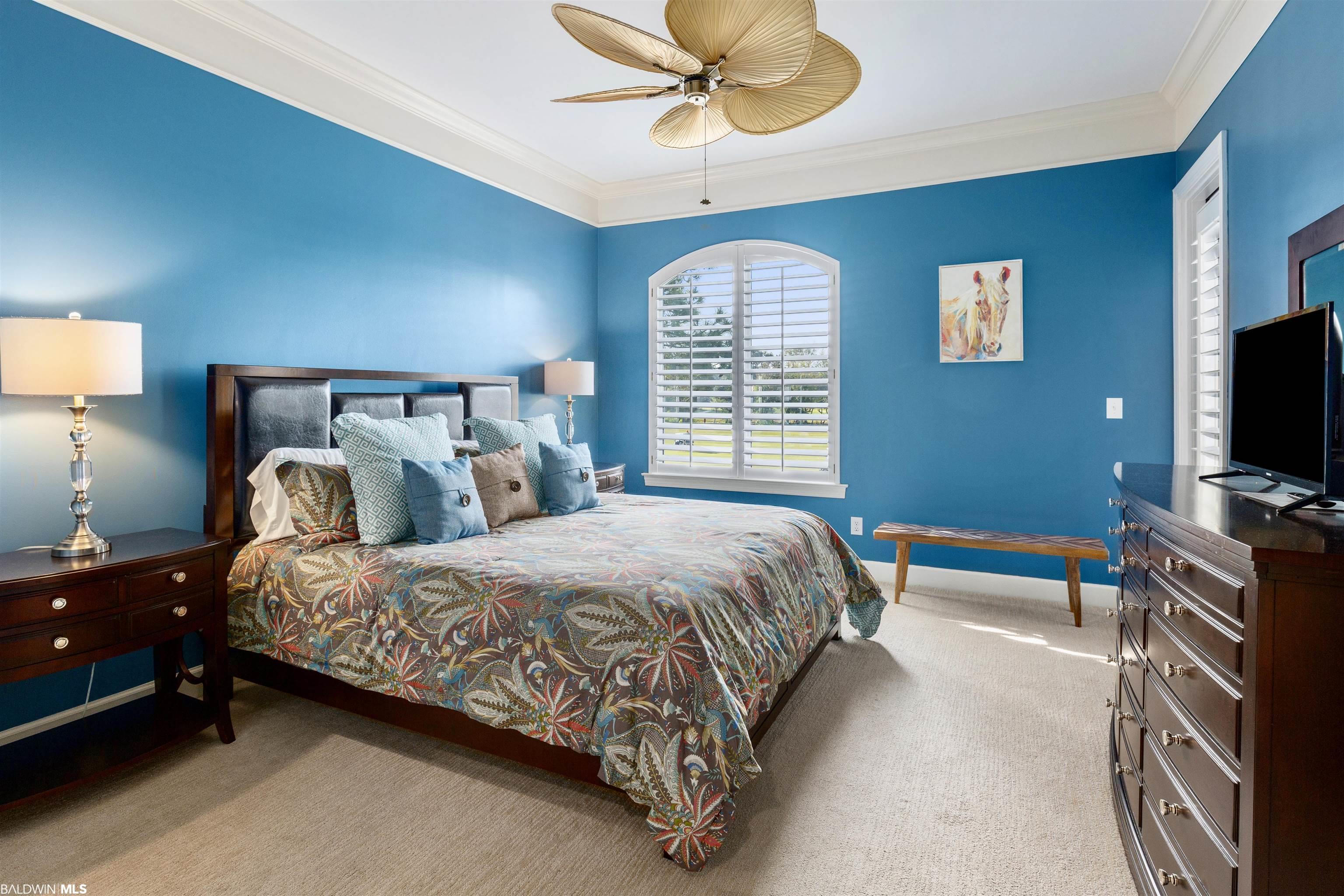 200 Peninsula Boulevard B204