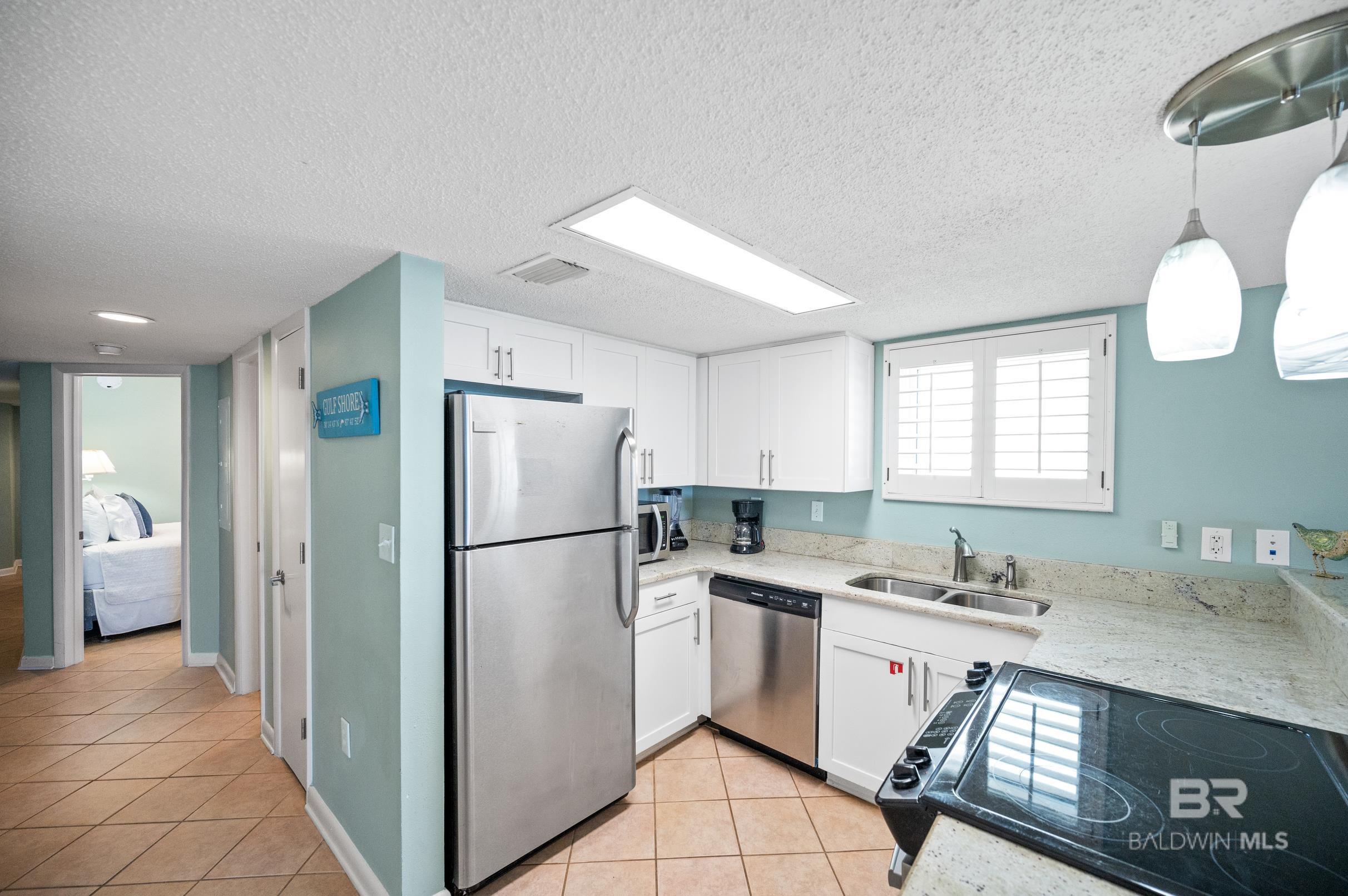 939 W Beach Boulevard 701