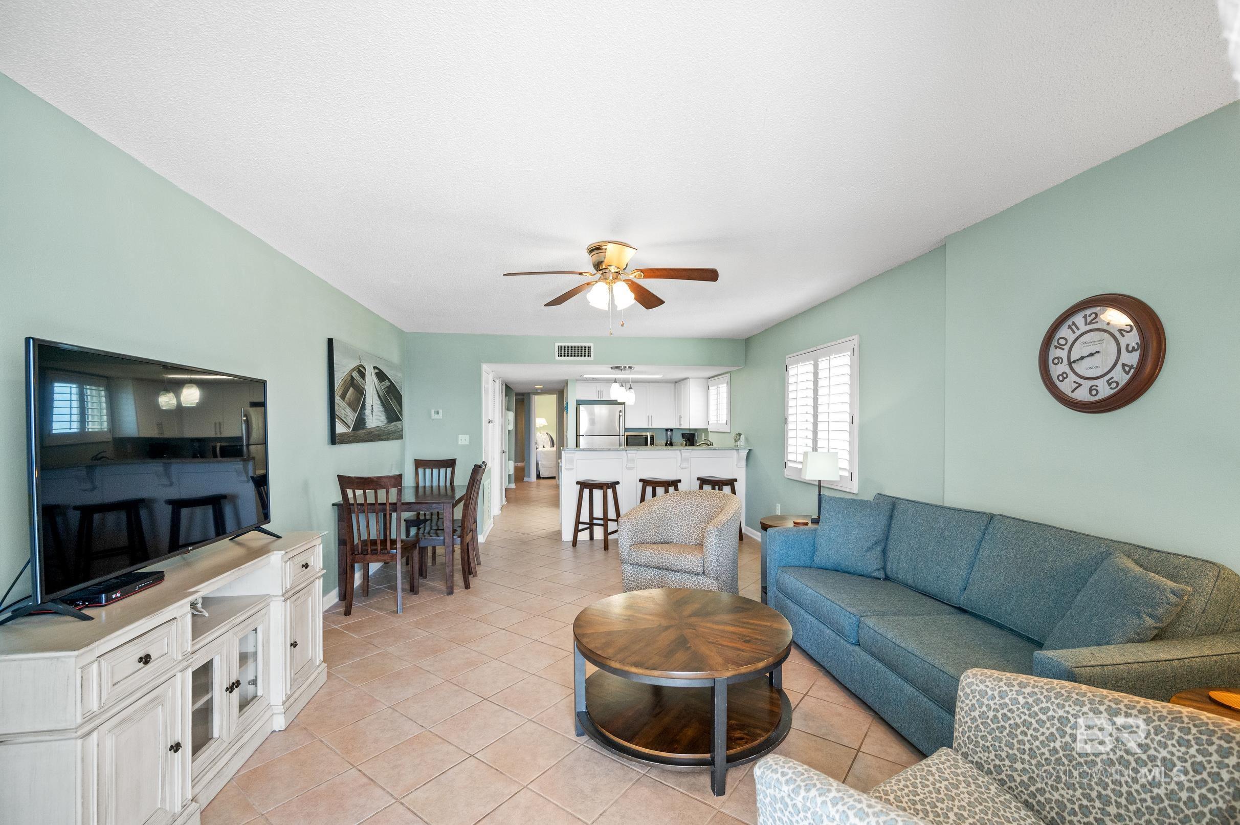 939 W Beach Boulevard 701