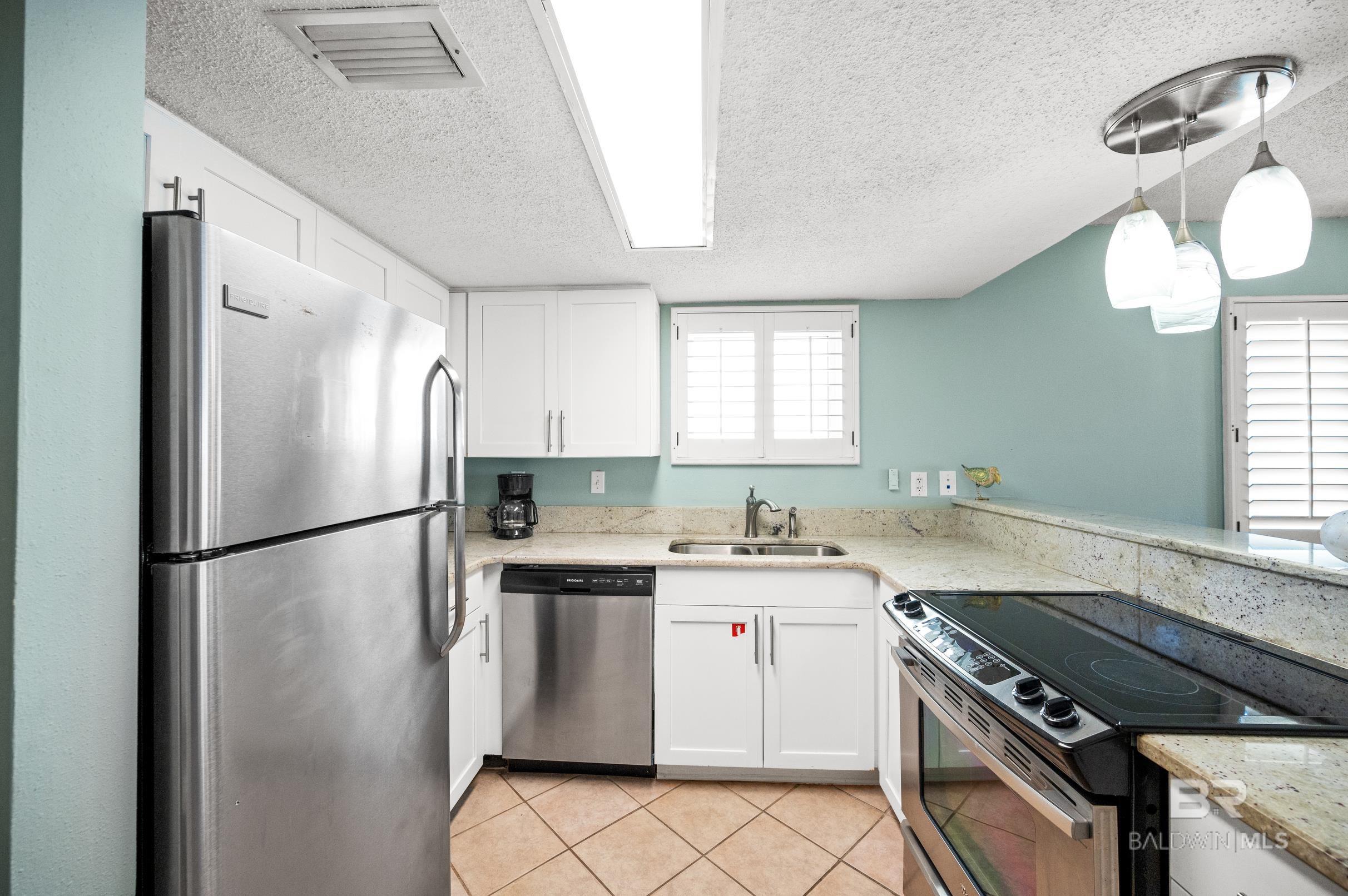 939 W Beach Boulevard 701