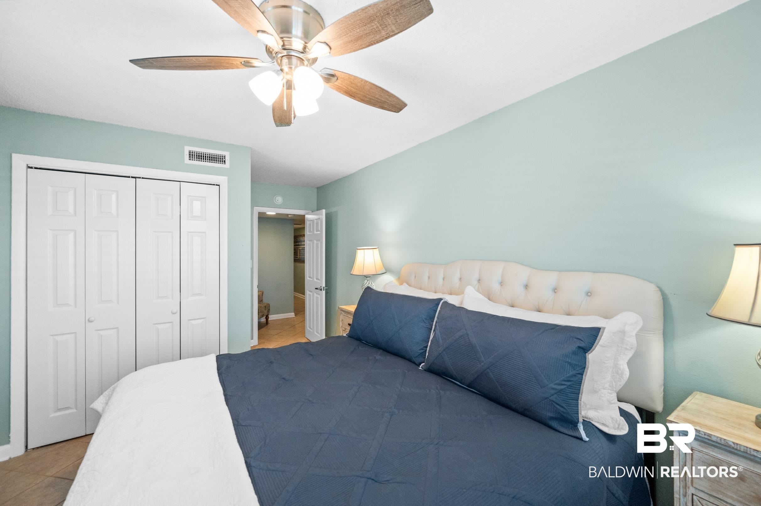 939 W Beach Boulevard 701