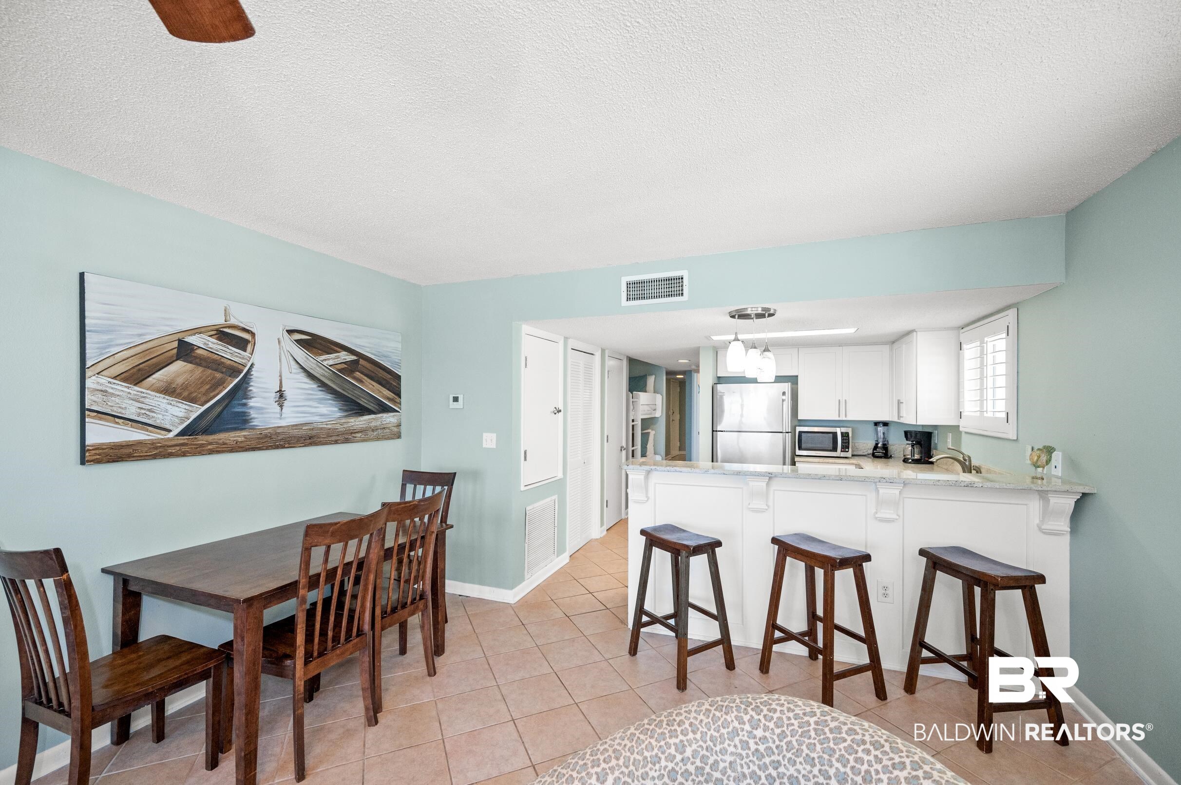 939 W Beach Boulevard 701