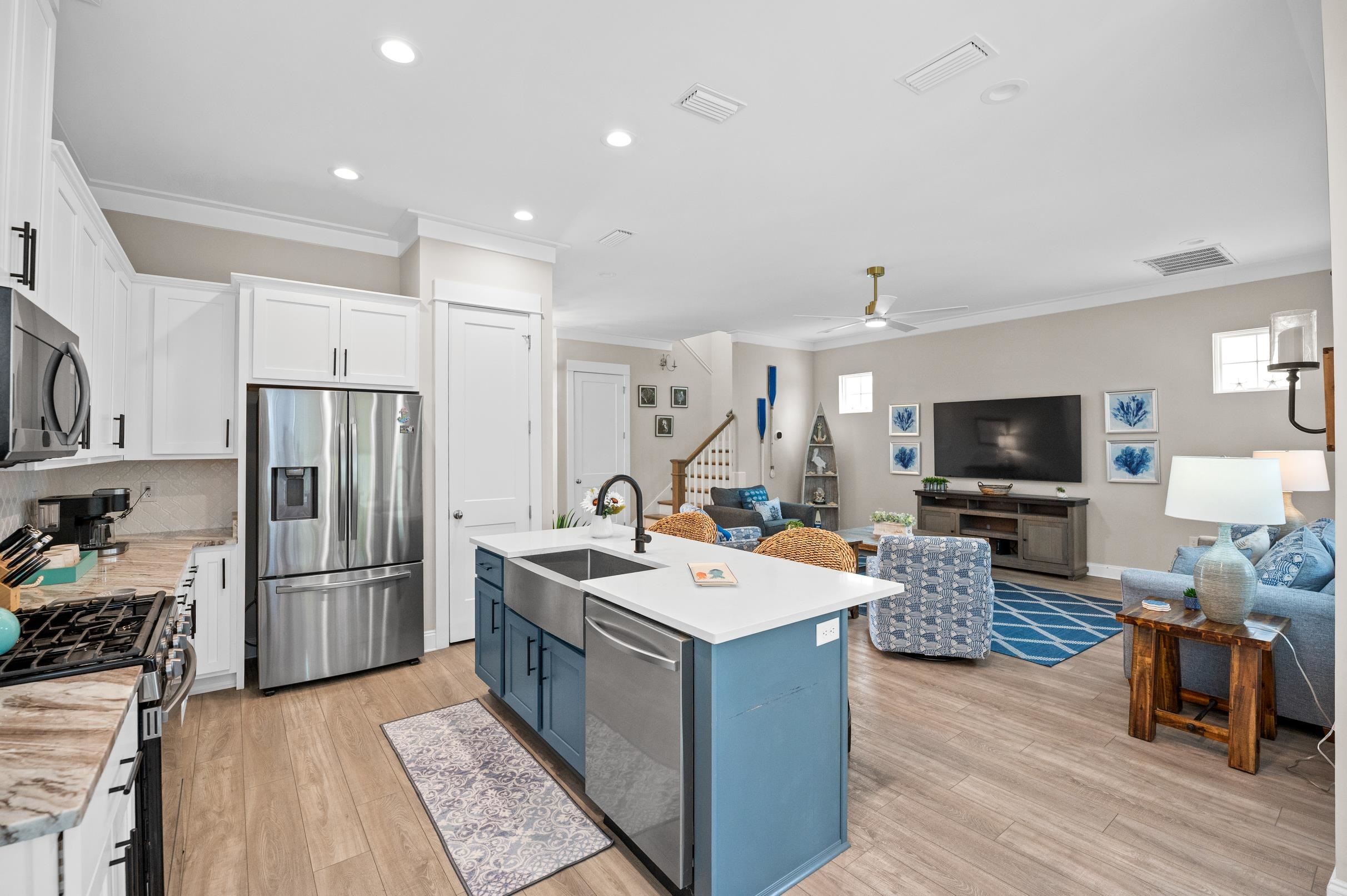 2763 Salt Drive