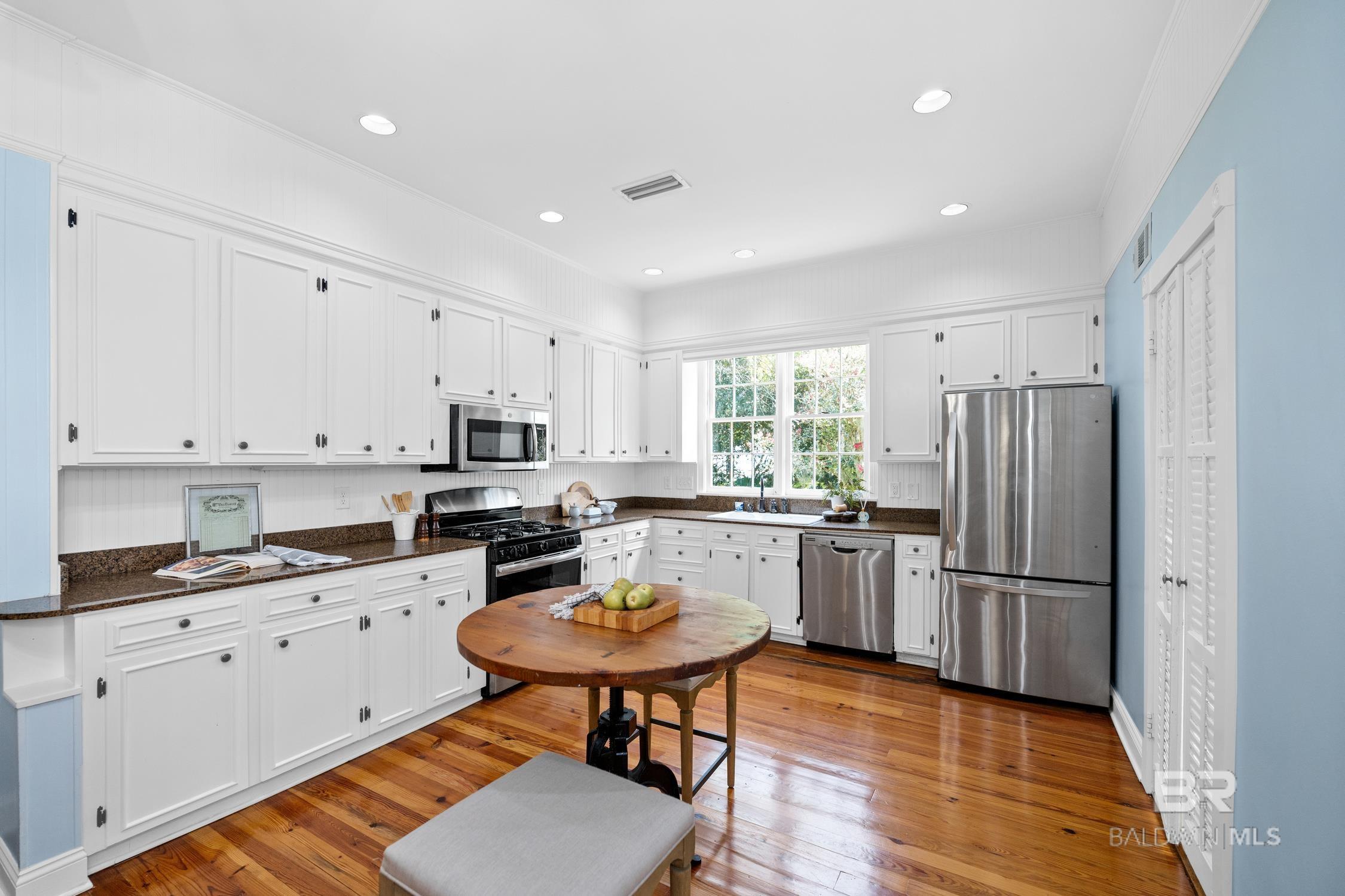 5480 & 5490 Battles Road