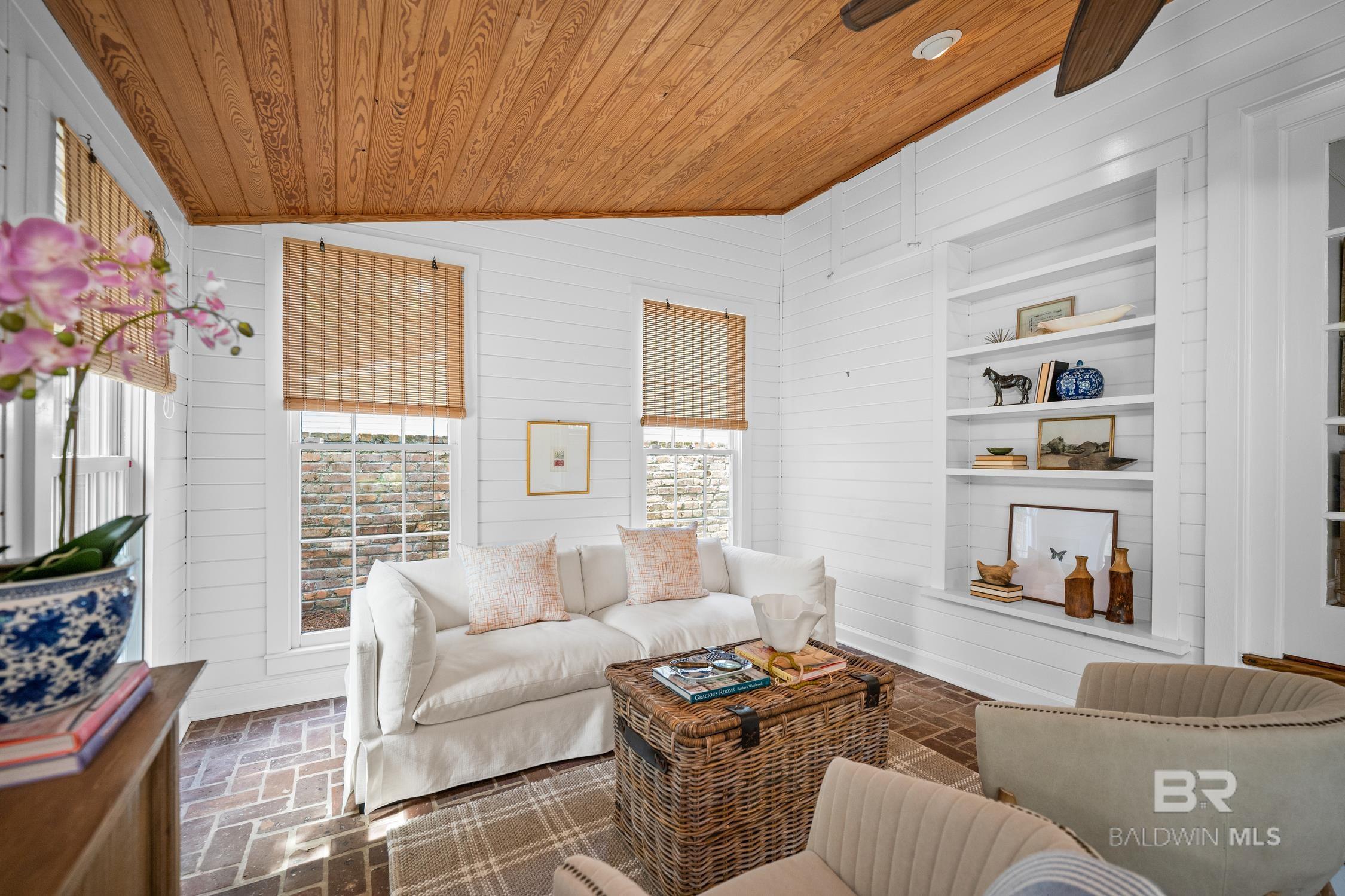 5480 & 5490 Battles Road