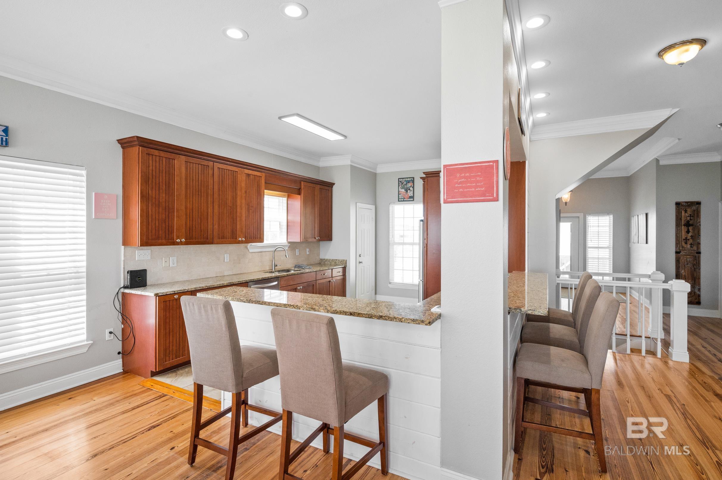 334 S Breakers Lane West