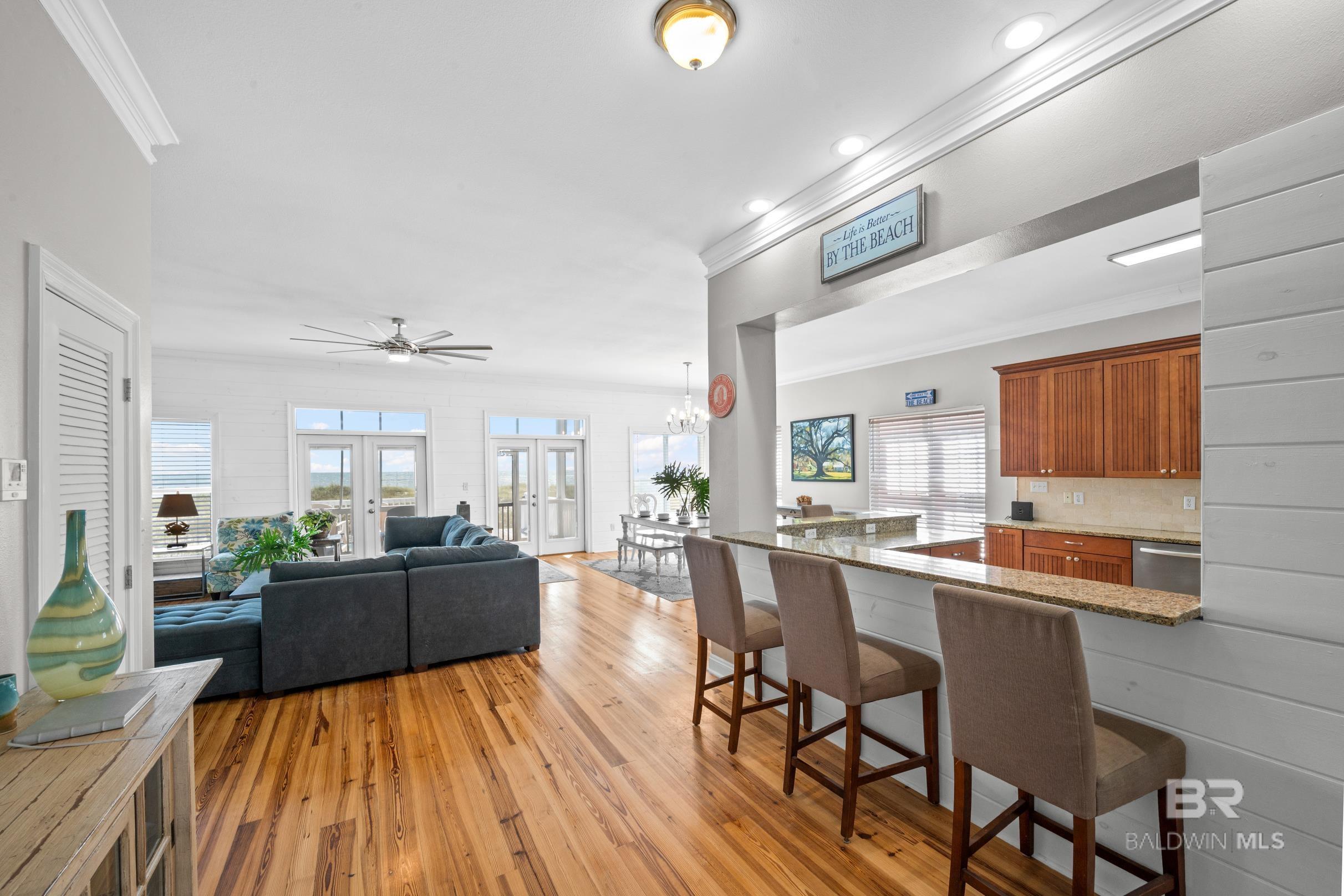 334 S Breakers Lane West