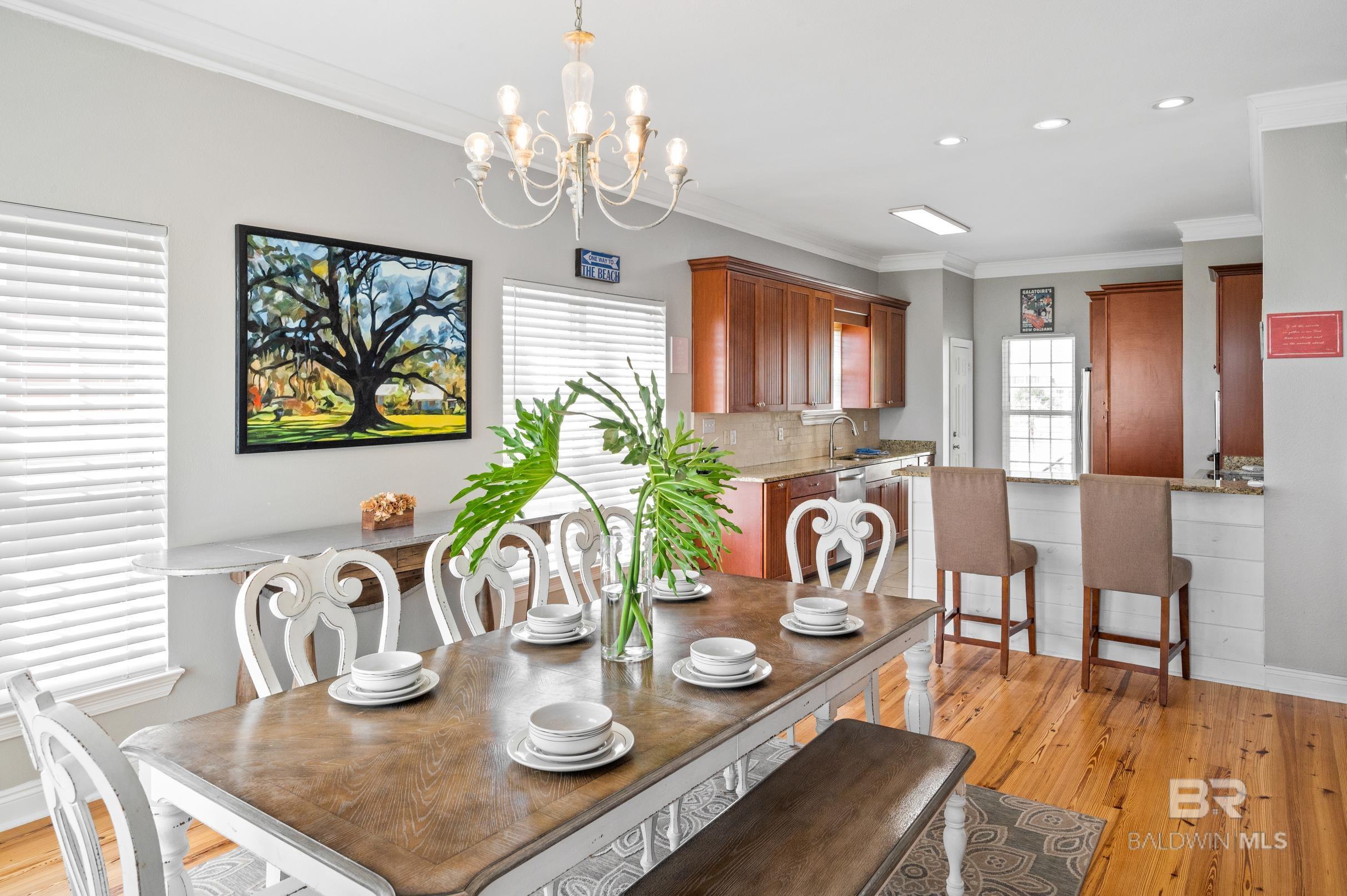 334 S Breakers Lane West