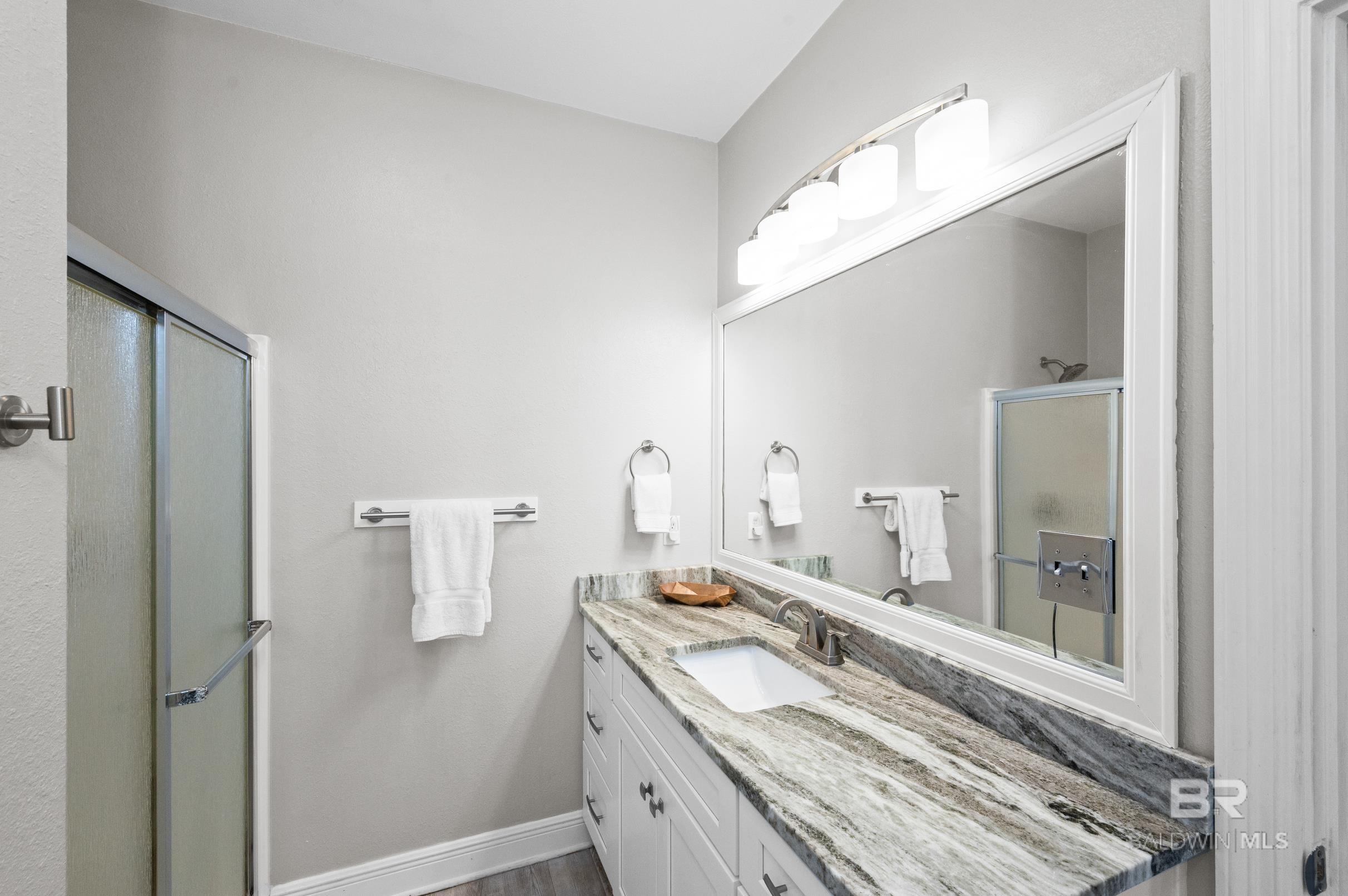 334 S Breakers Lane West