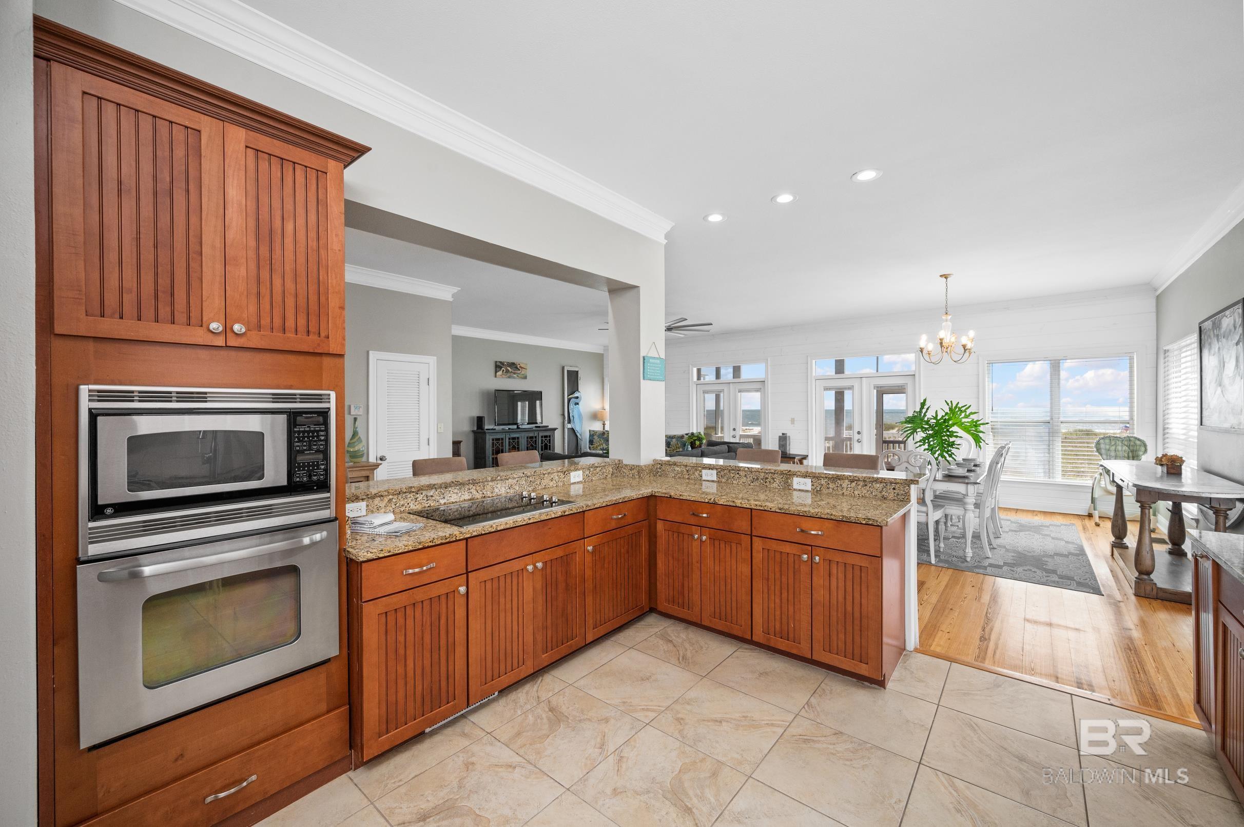 334 S Breakers Lane West