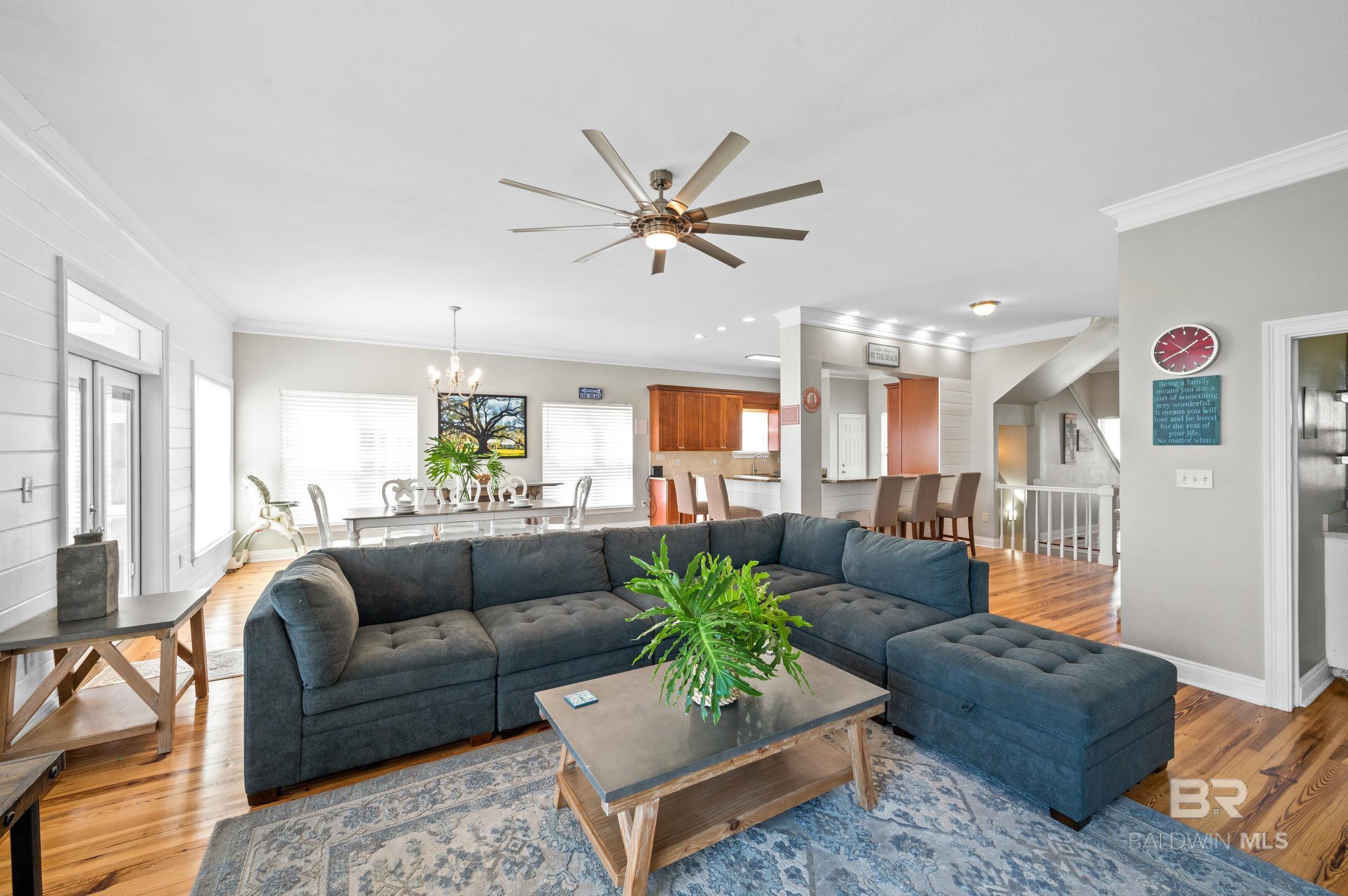 334 S Breakers Lane West