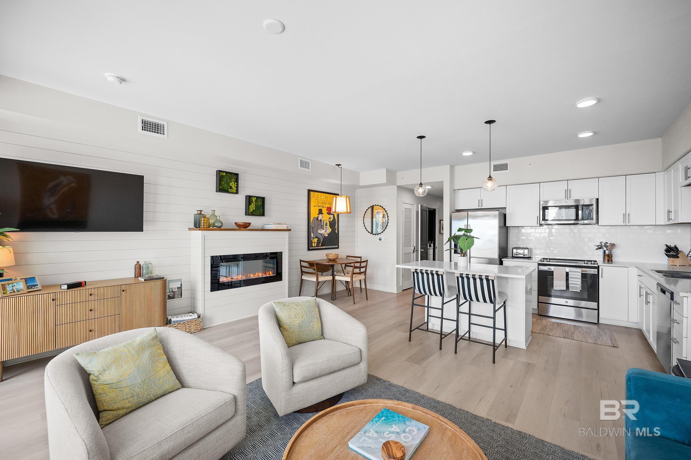 903 W Beach Boulevard 210