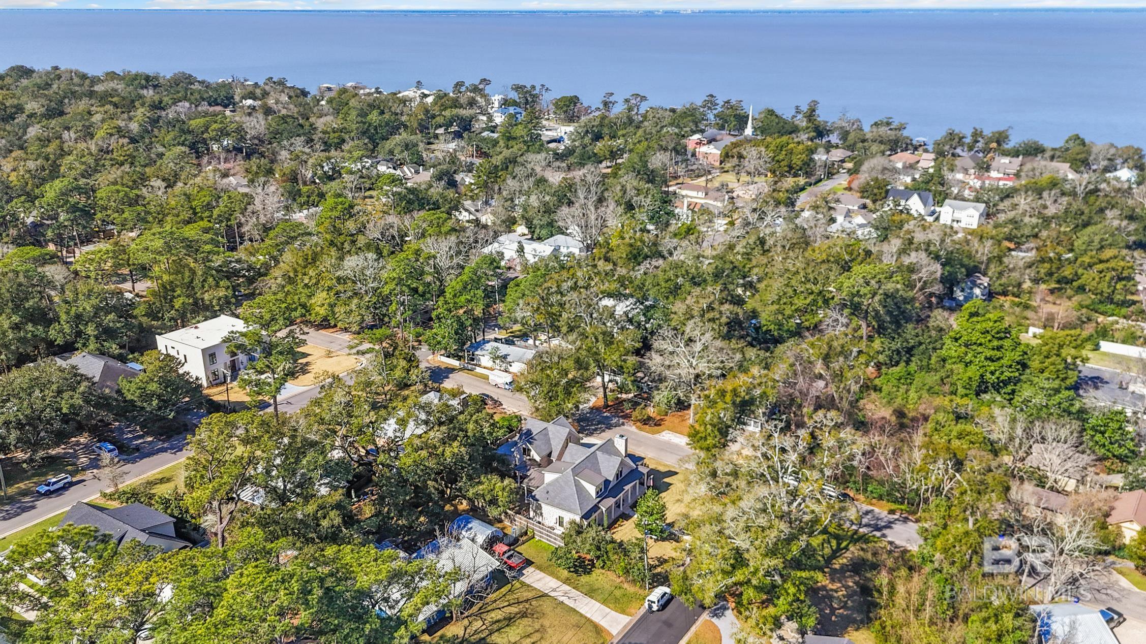 152 Pinecrest Lane
