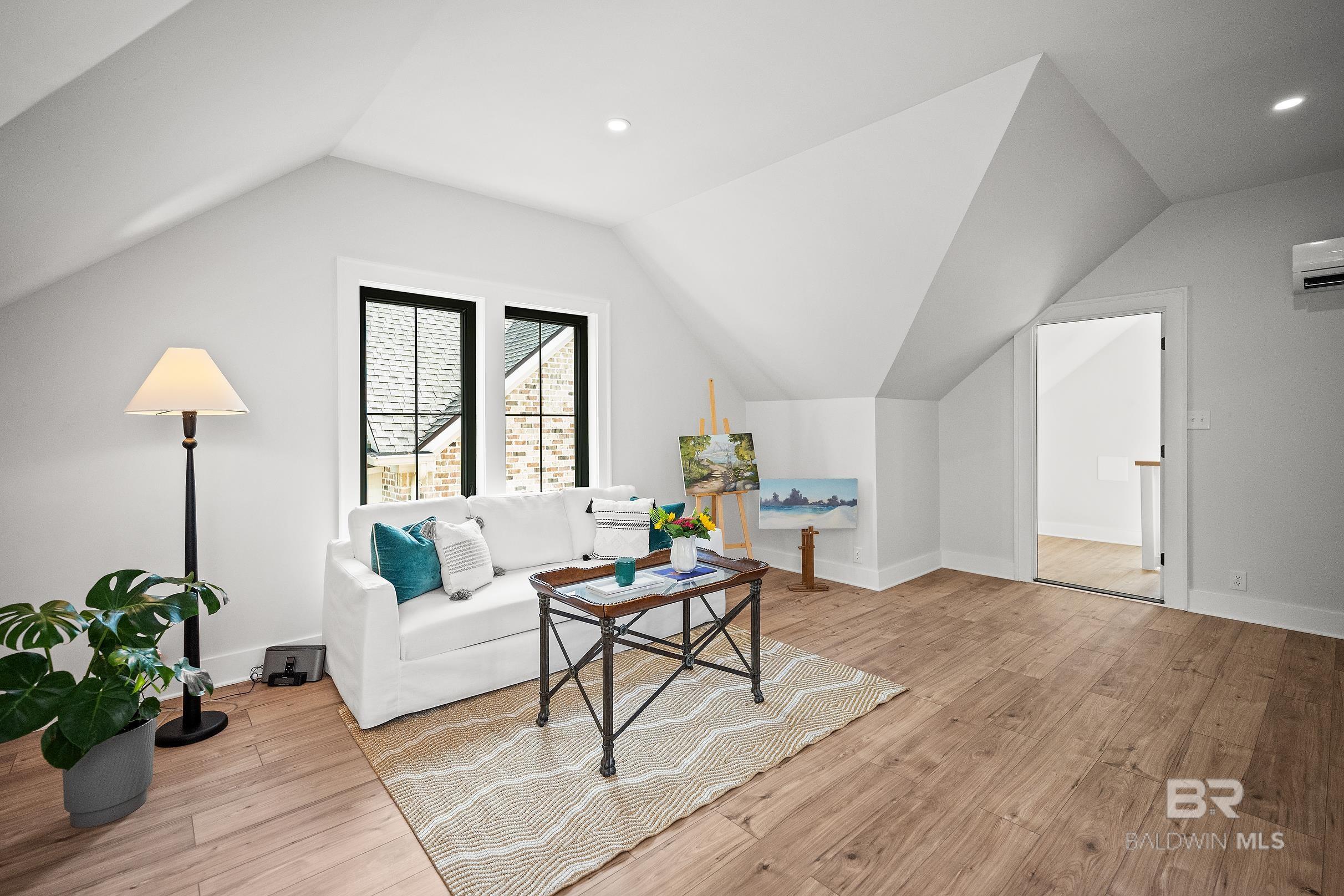 152 Pinecrest Lane