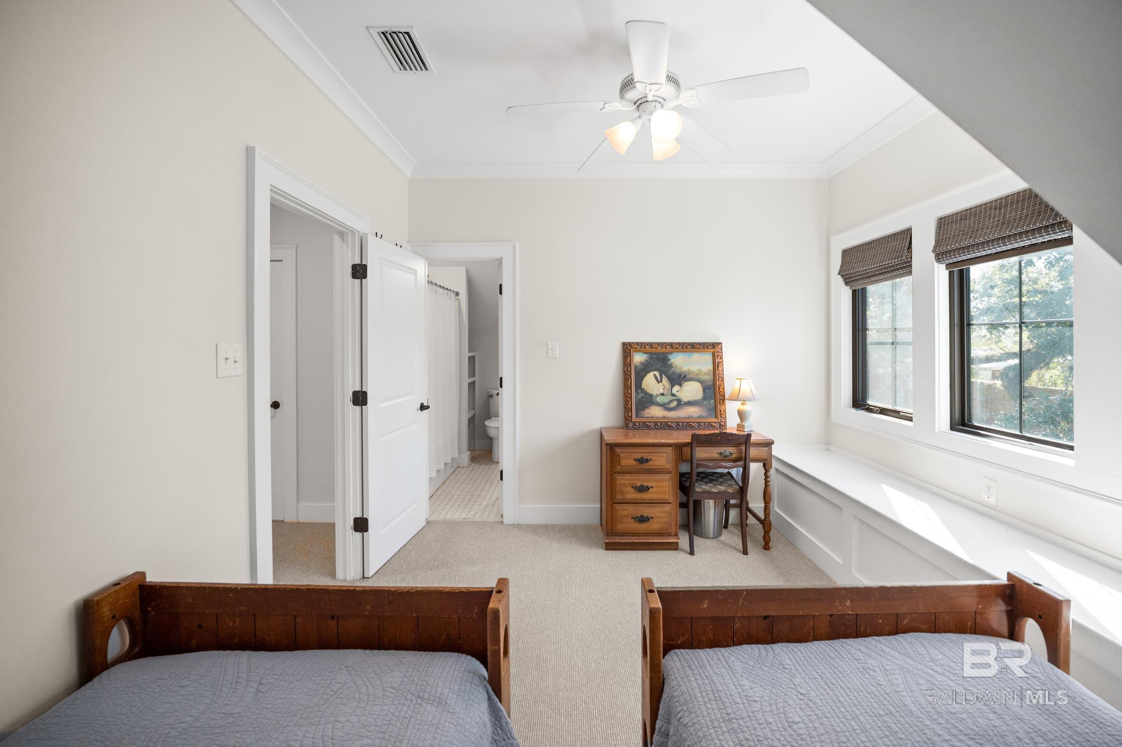 152 Pinecrest Lane