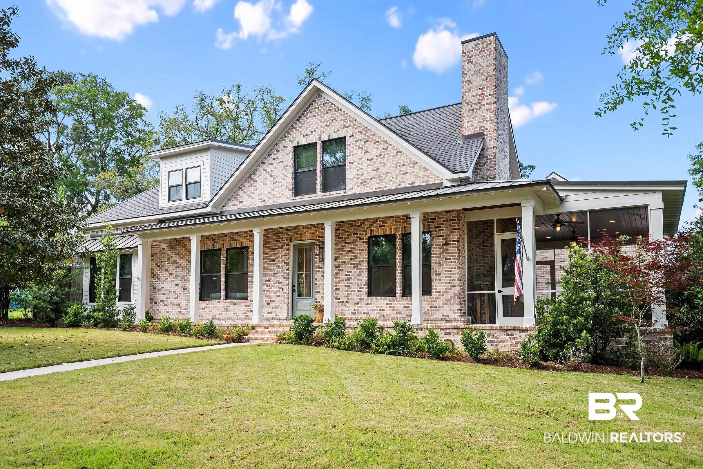 152 Pinecrest Lane