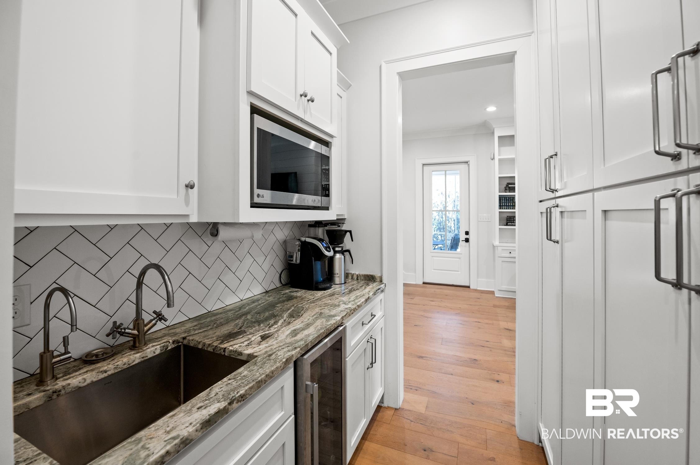 152 Pinecrest Lane
