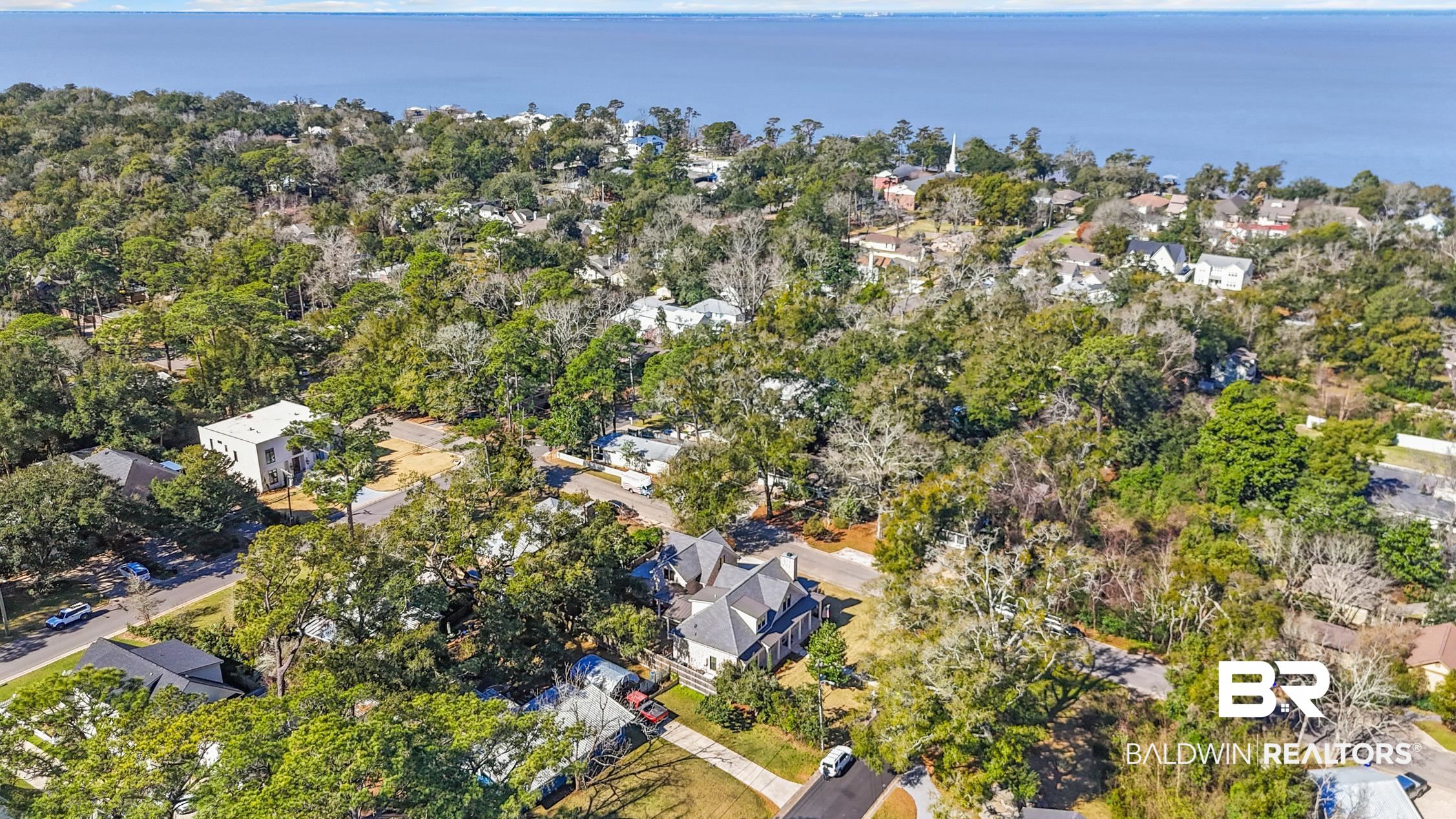152 Pinecrest Lane