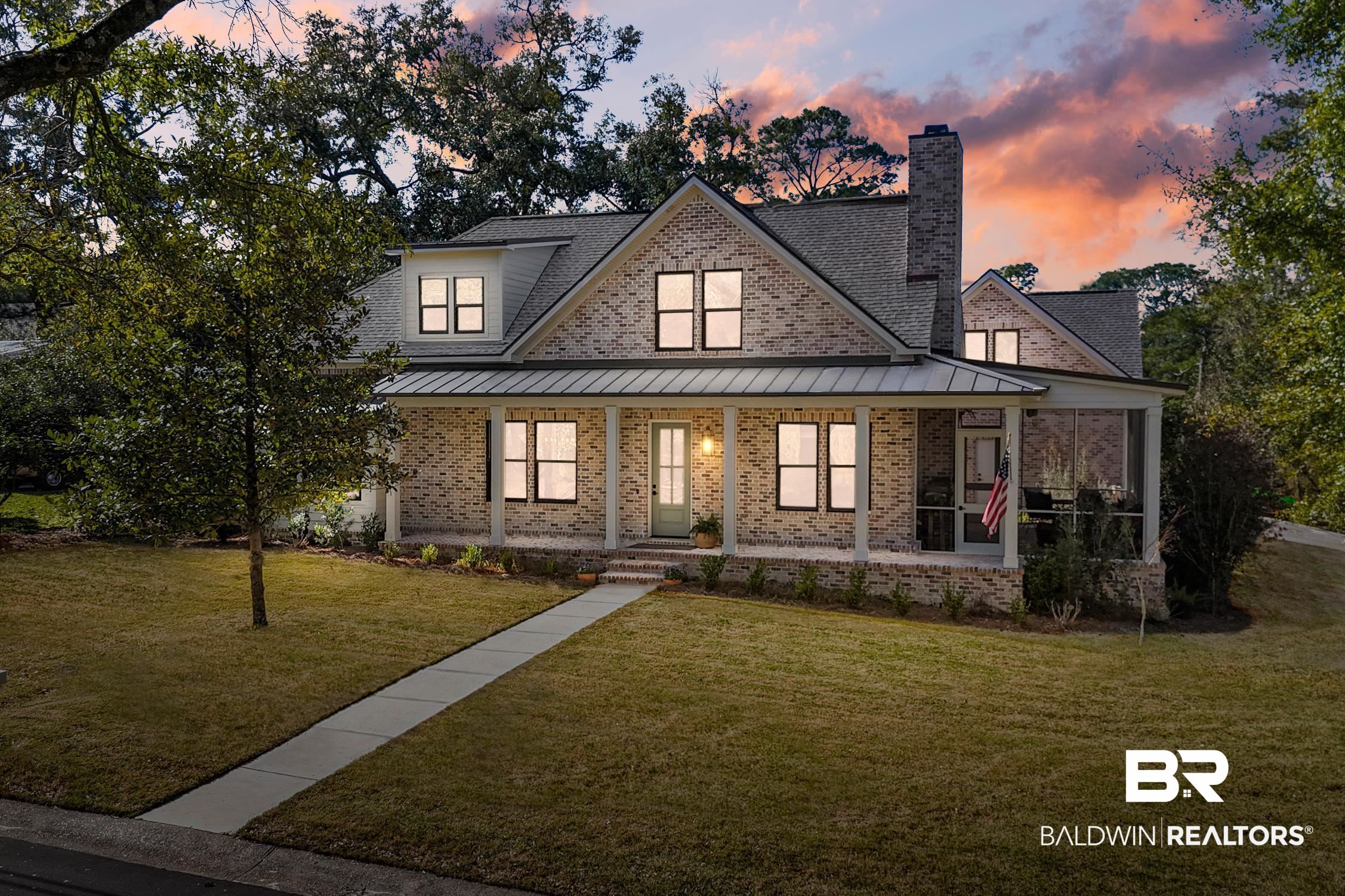 152 Pinecrest Lane