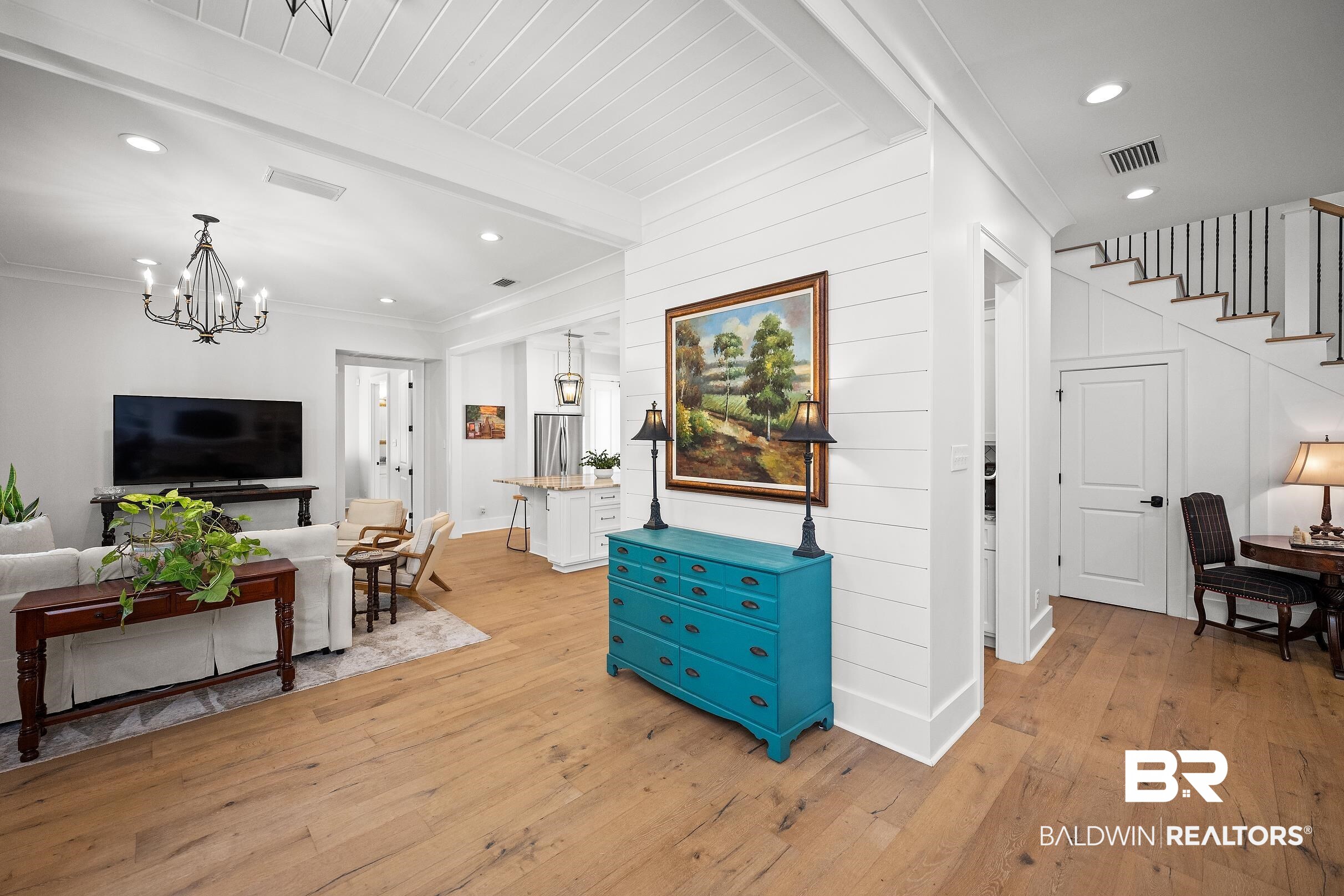 152 Pinecrest Lane