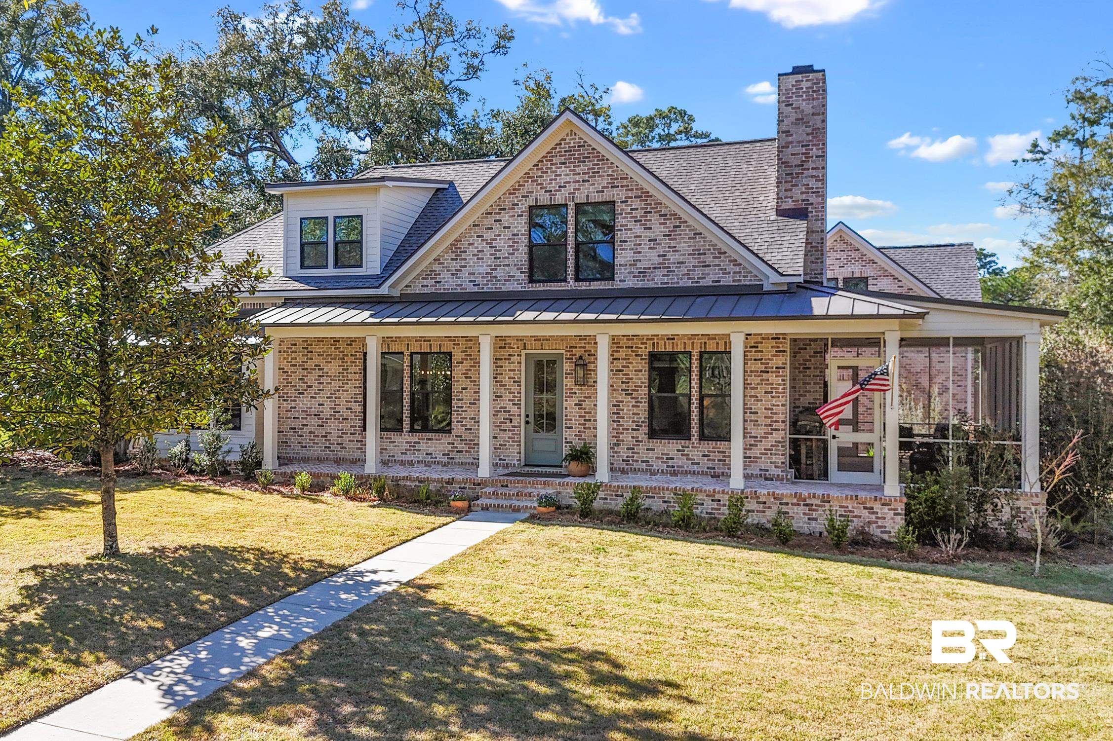 152 Pinecrest Lane