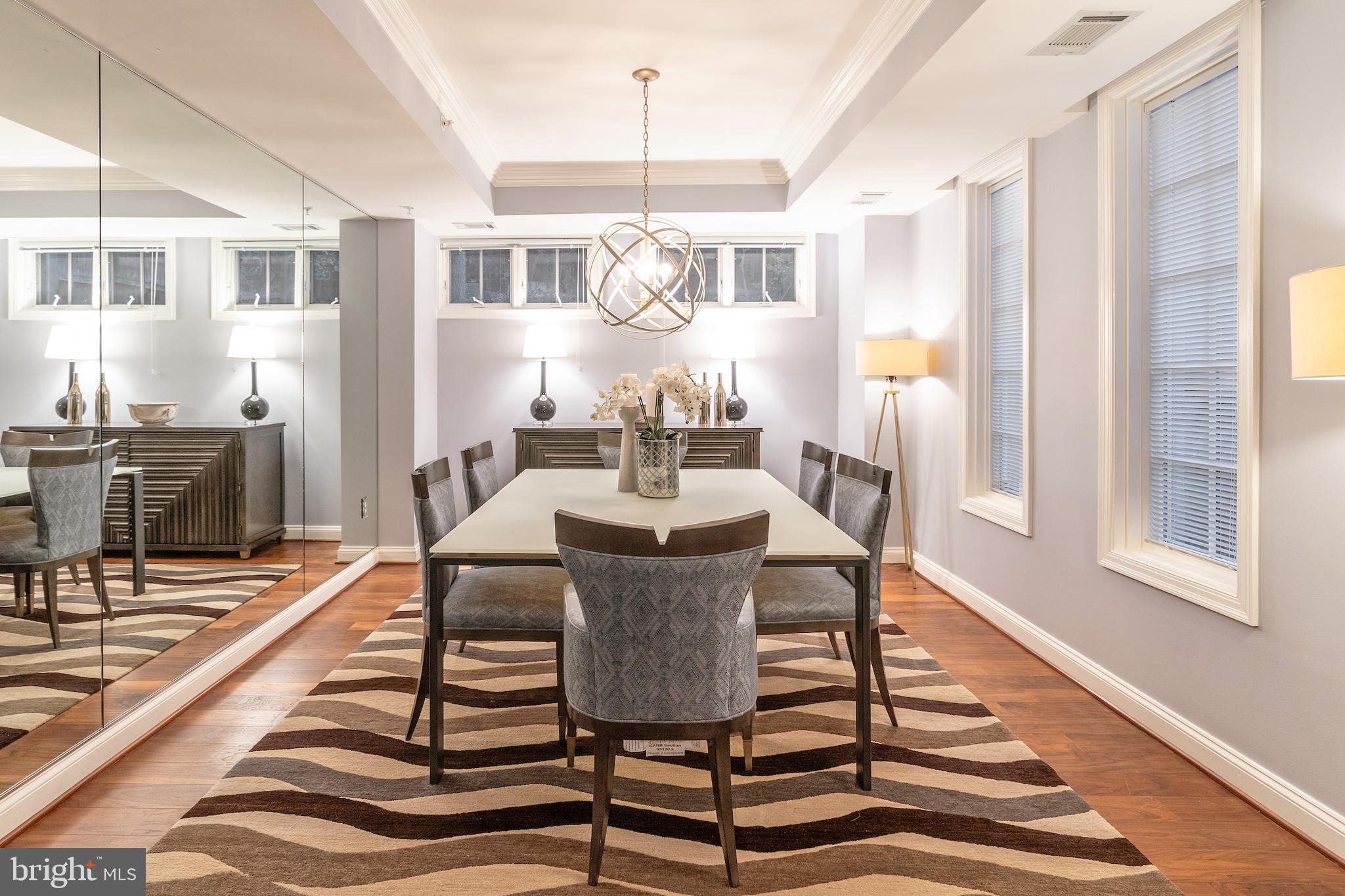 2501 Wisconsin Ave NW #10