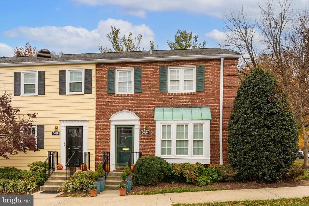 5050 BRADLEY BOULEVARD 6