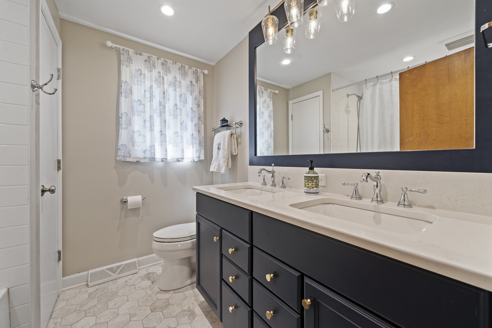 630 S Washington Street