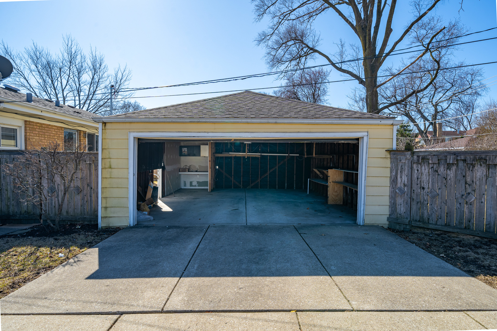 8322 N Ozanam Avenue