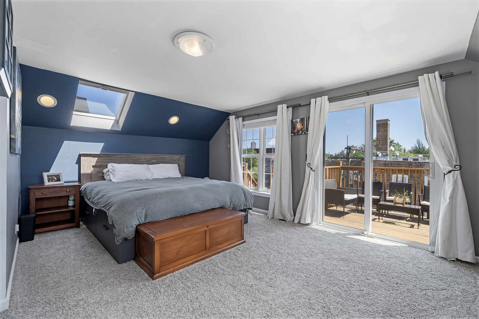 3251 N Racine Avenue Unit: 3