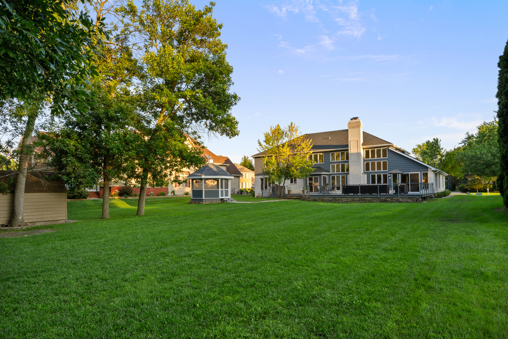 17W210 Massel Court