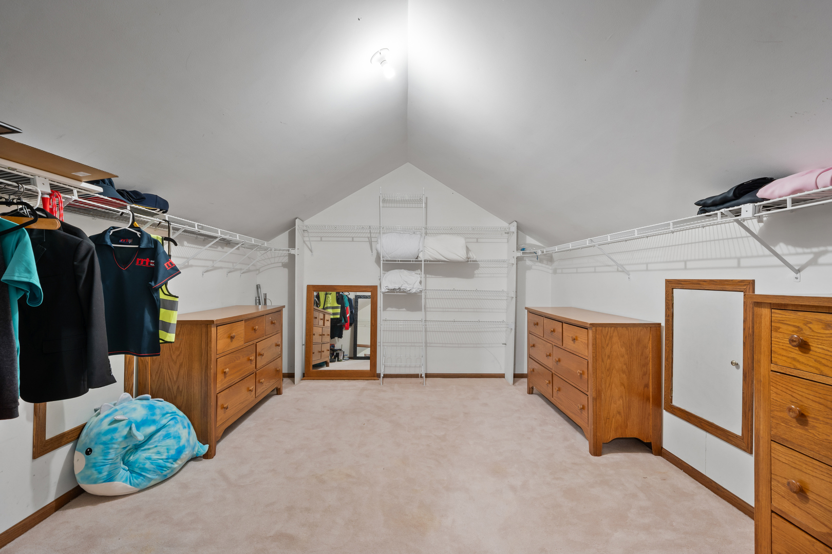 17W210 Massel Court